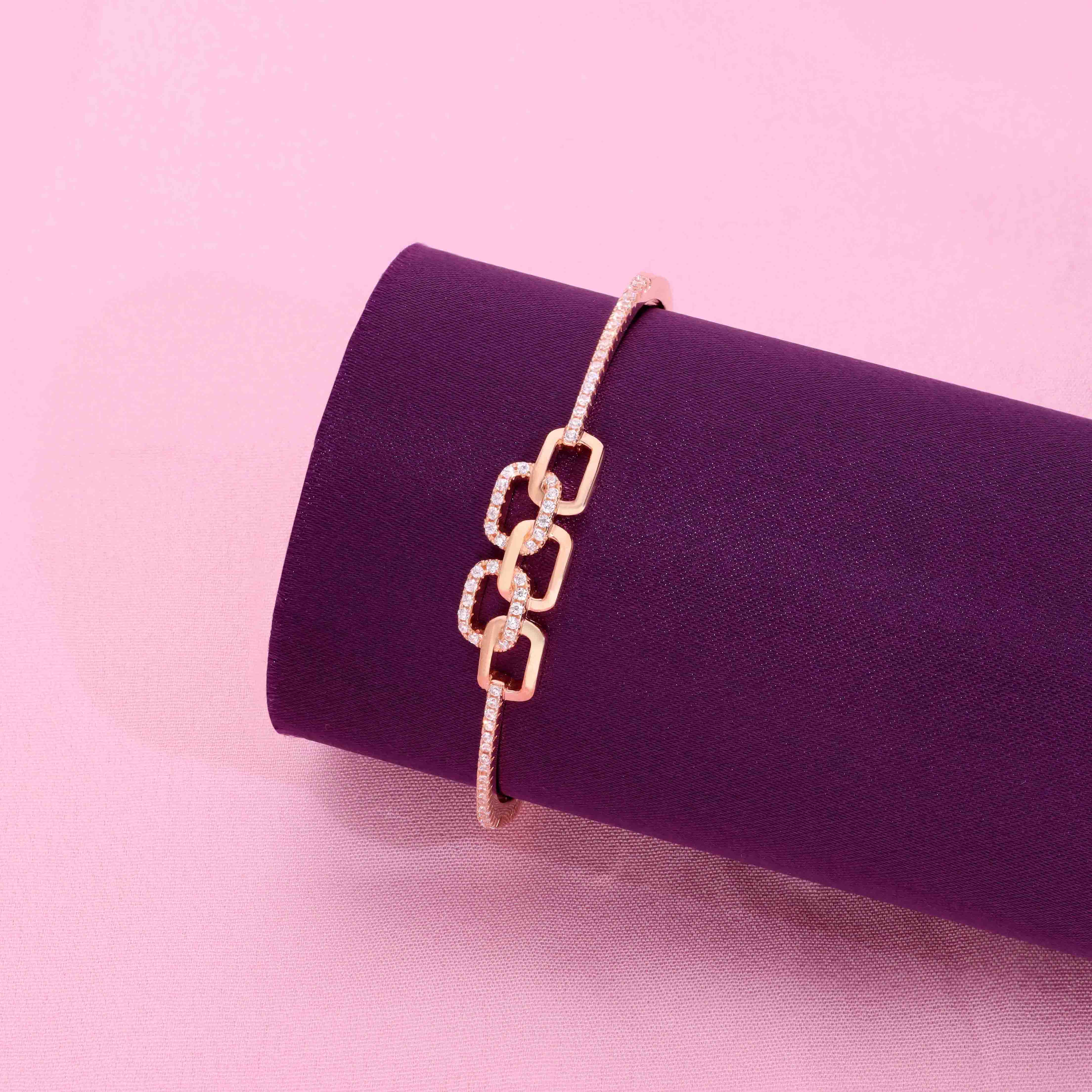 Stunning Intertwined Chain Silver Bangle Bracelet - Image 9