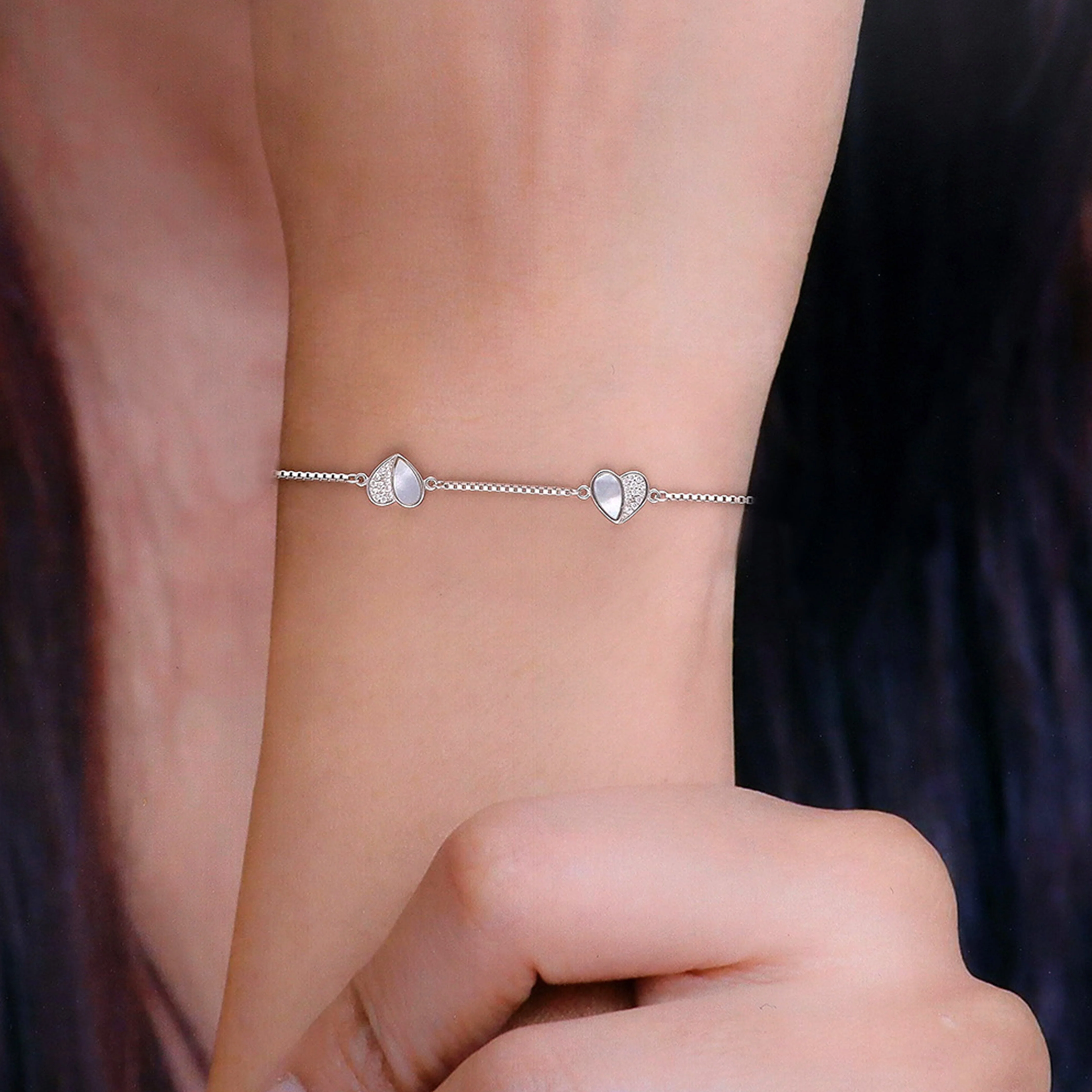 Heart of Love Silver Minimal Bracelet - Image 3