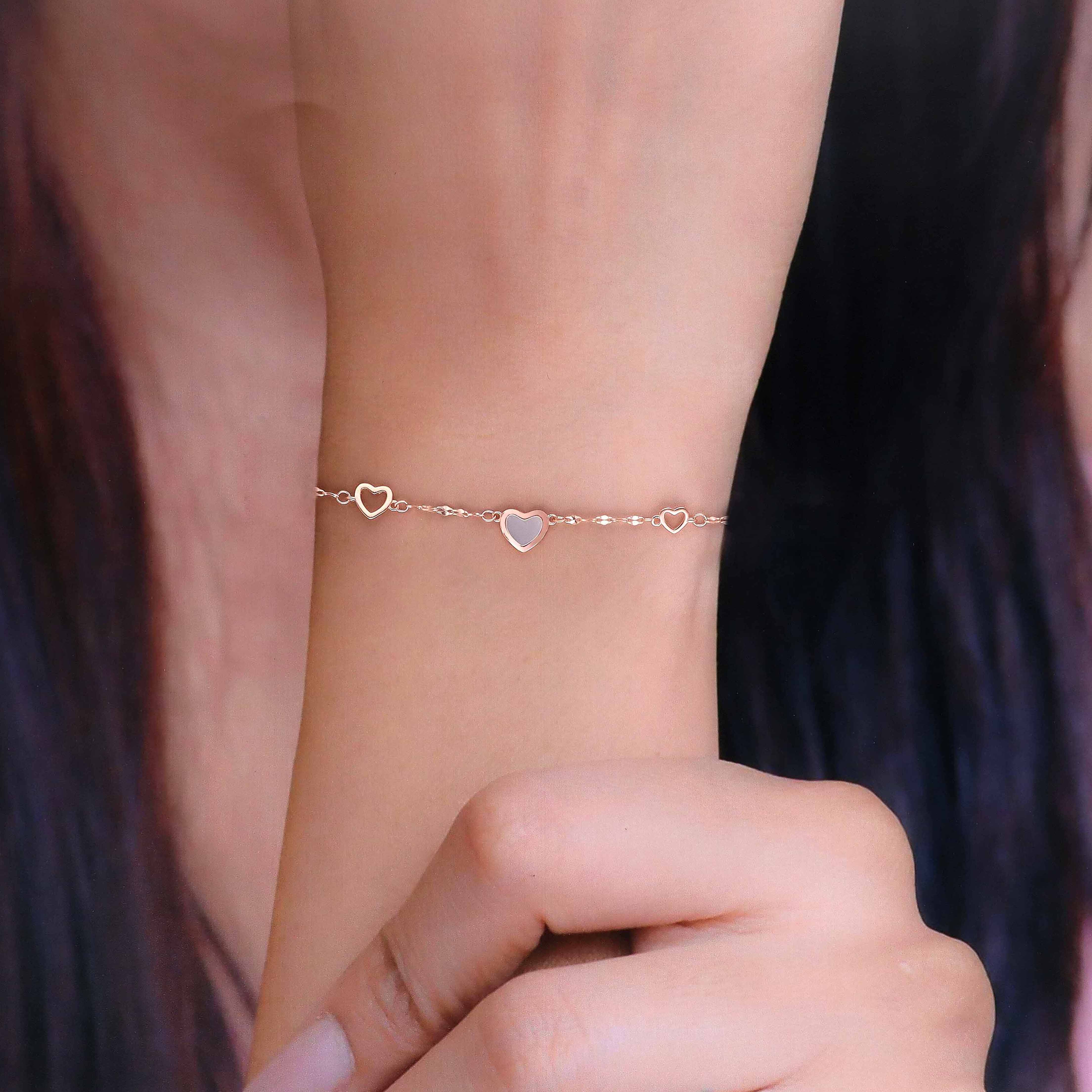 Alluring Heart Charm Silver Causal Bracelet - Image 5