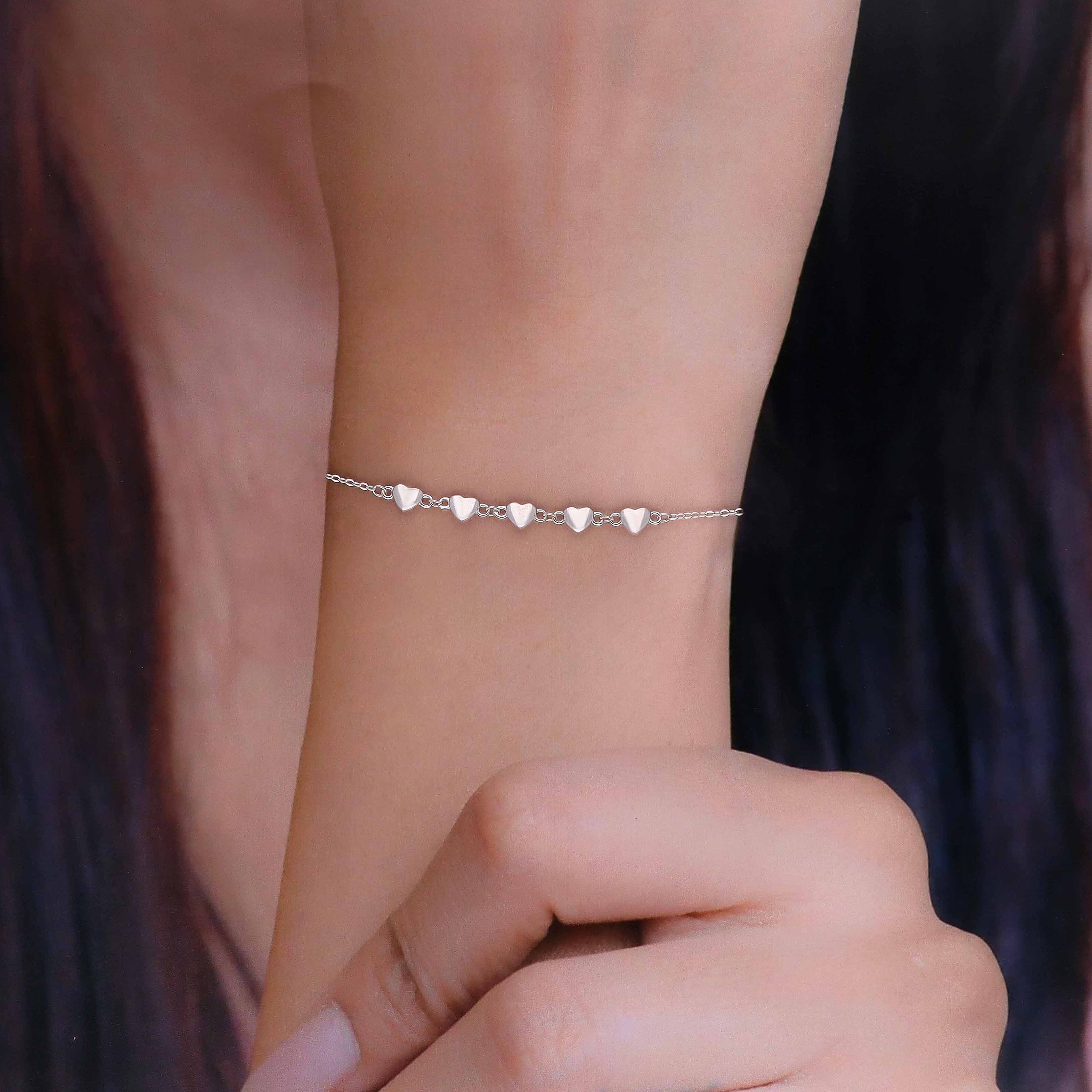 Bedazzling Beauty Silver Heart Casual Bracelet - Image 4