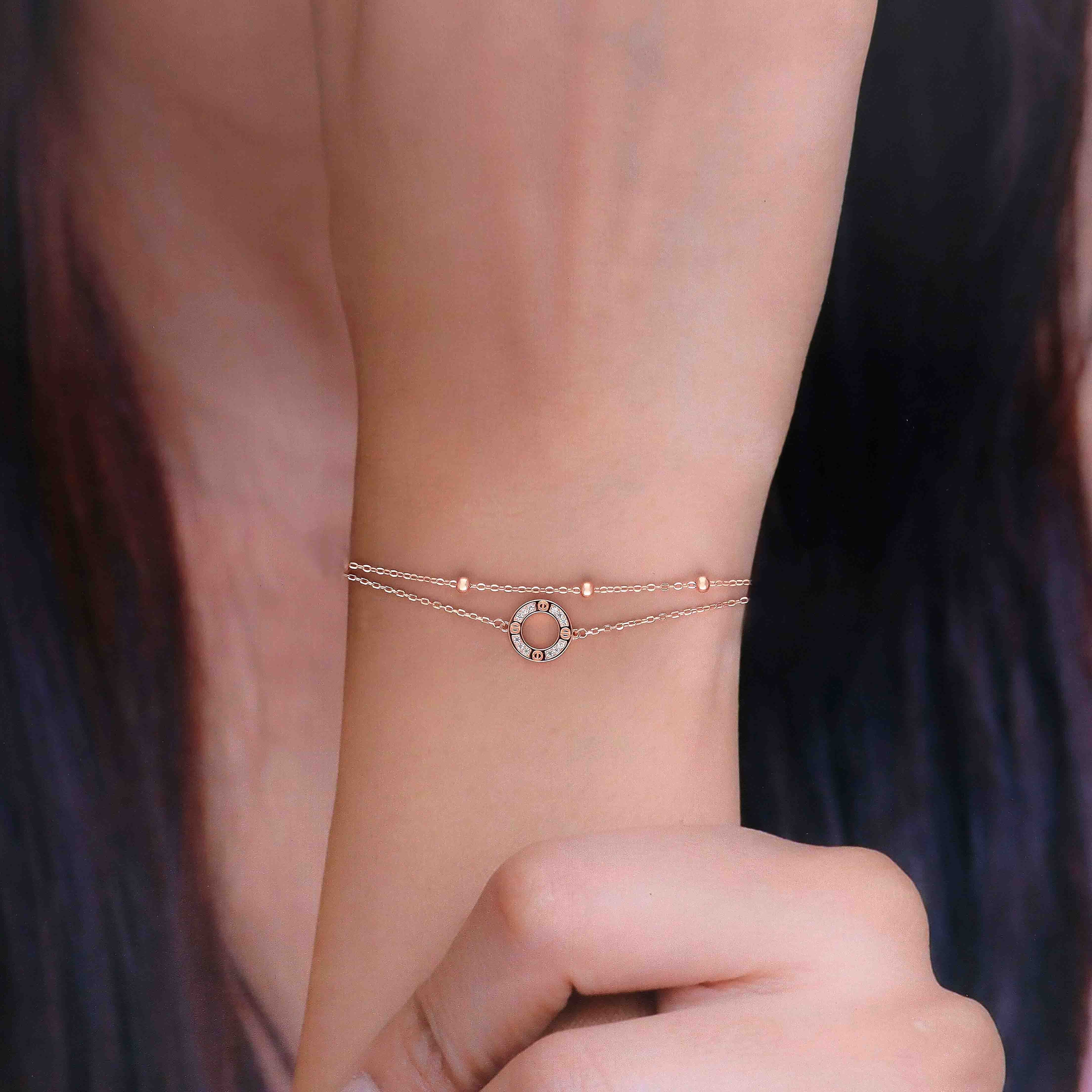 Sterling Silver Circle Charm Bracelet - Image 4