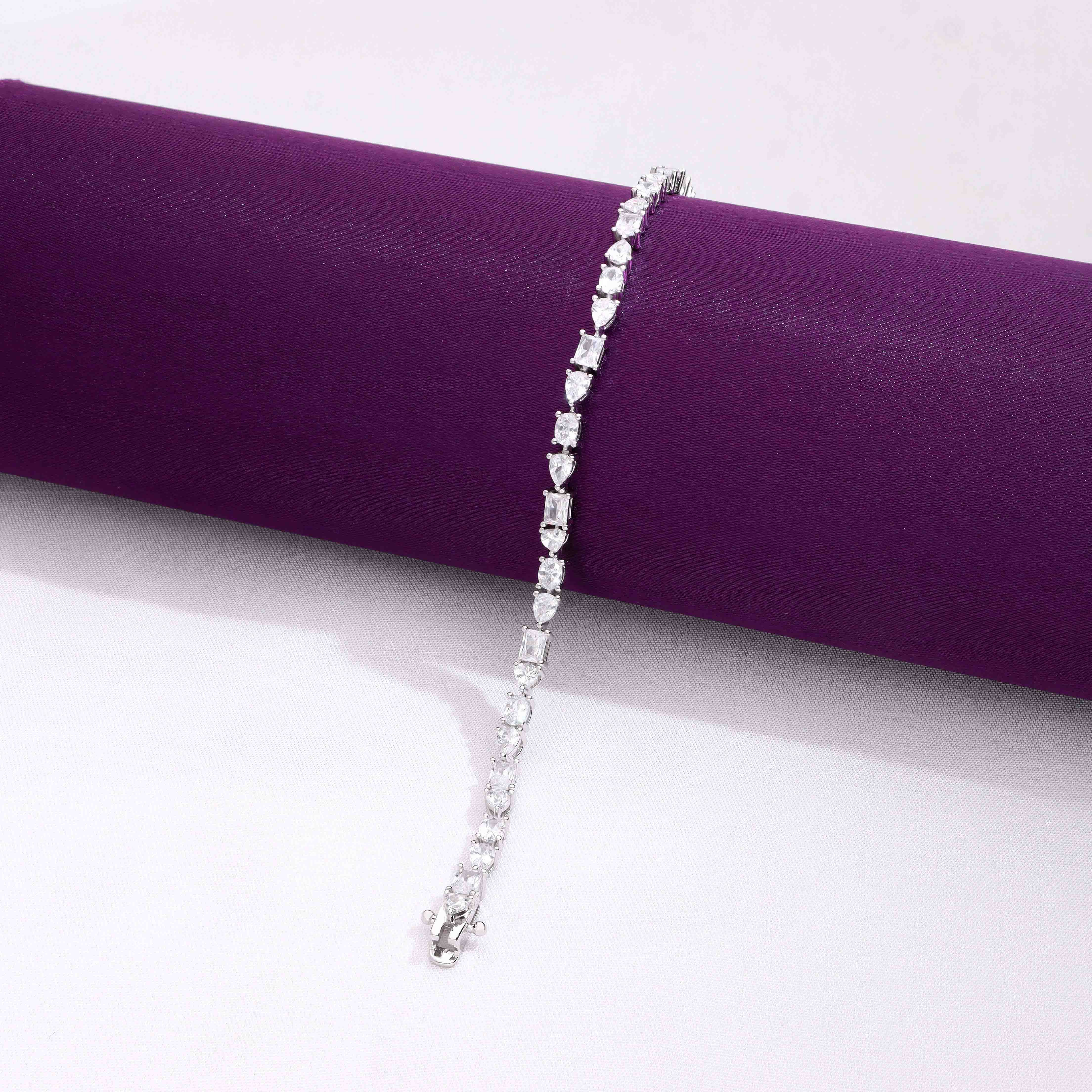 Splendid Shapes Crystals Silver bracelet - Image 7