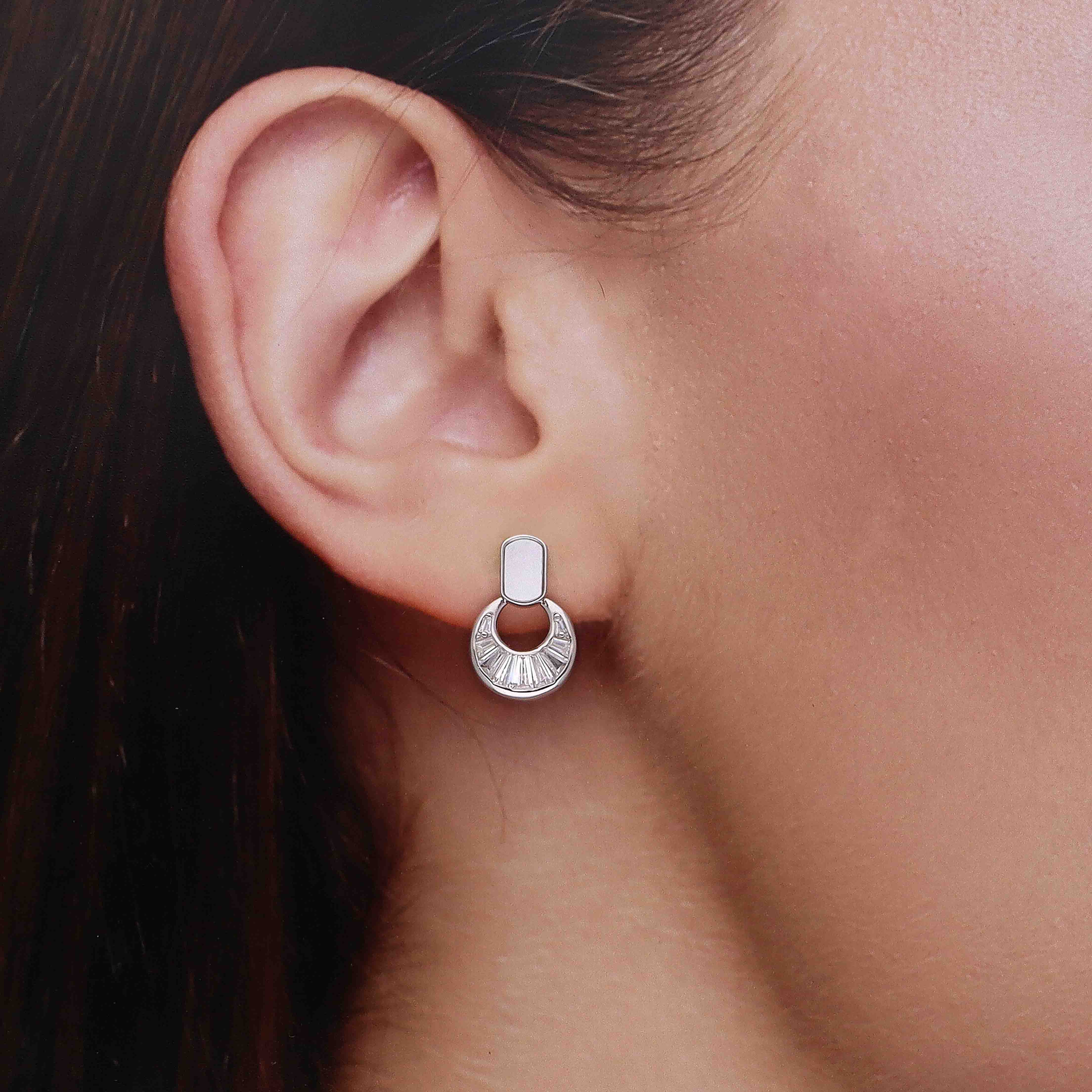 Sterling Silver Mother-of-Pearl & Baguette Drop Earring - Image 4