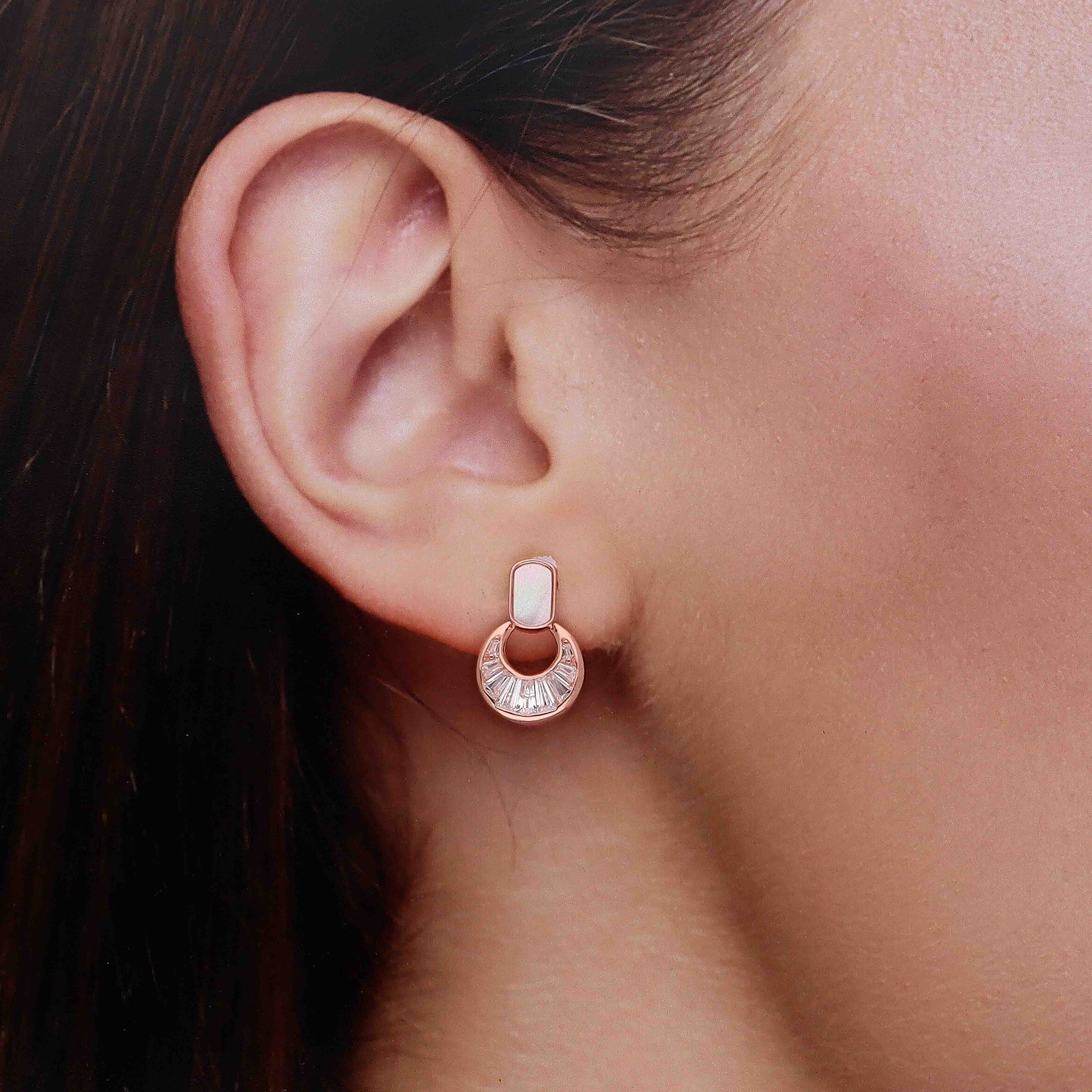 Sterling Silver Mother-of-Pearl & Baguette Drop Earring - Image 5