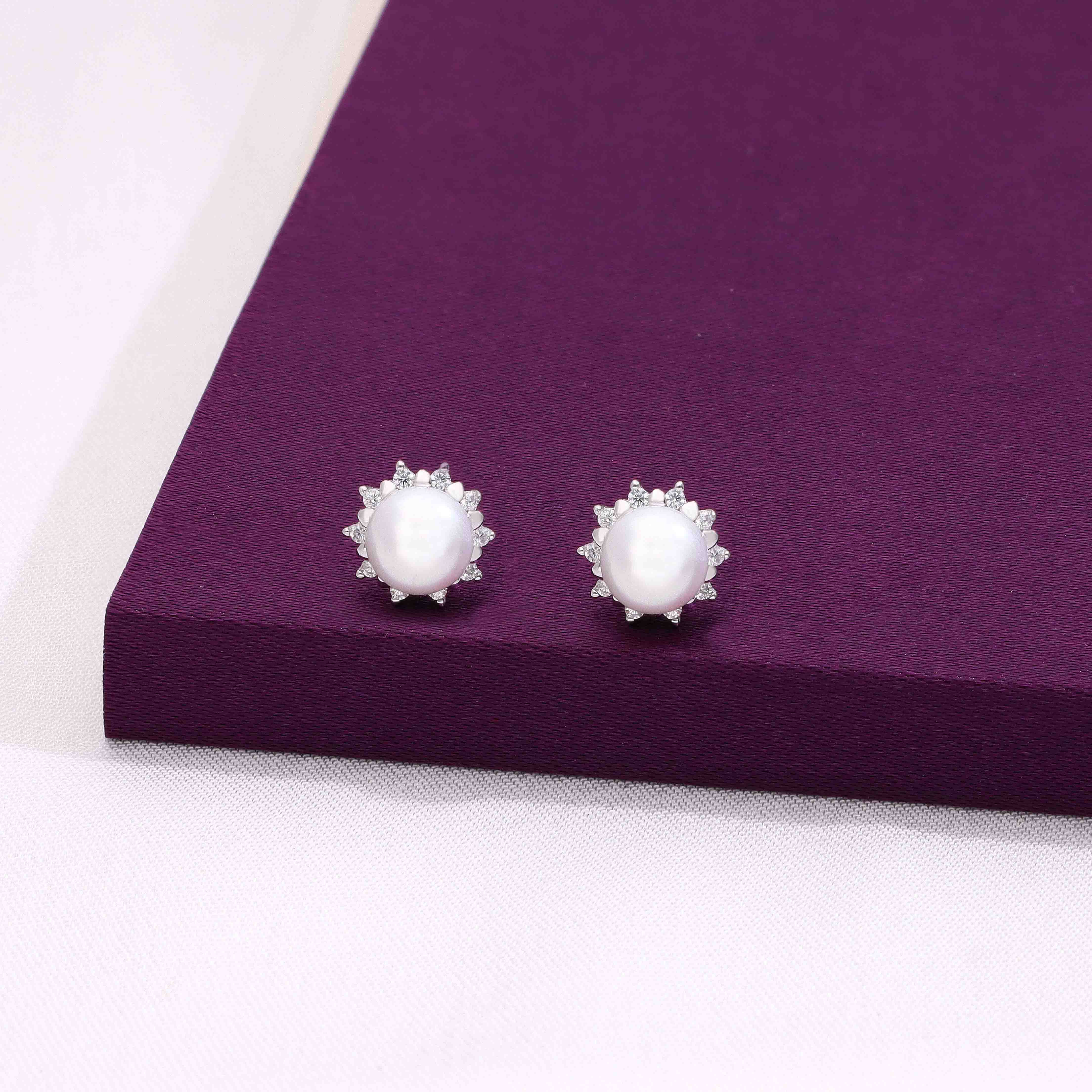 Sterling Silver White Casual Zircon Studded Pearl Earrings - Image 5