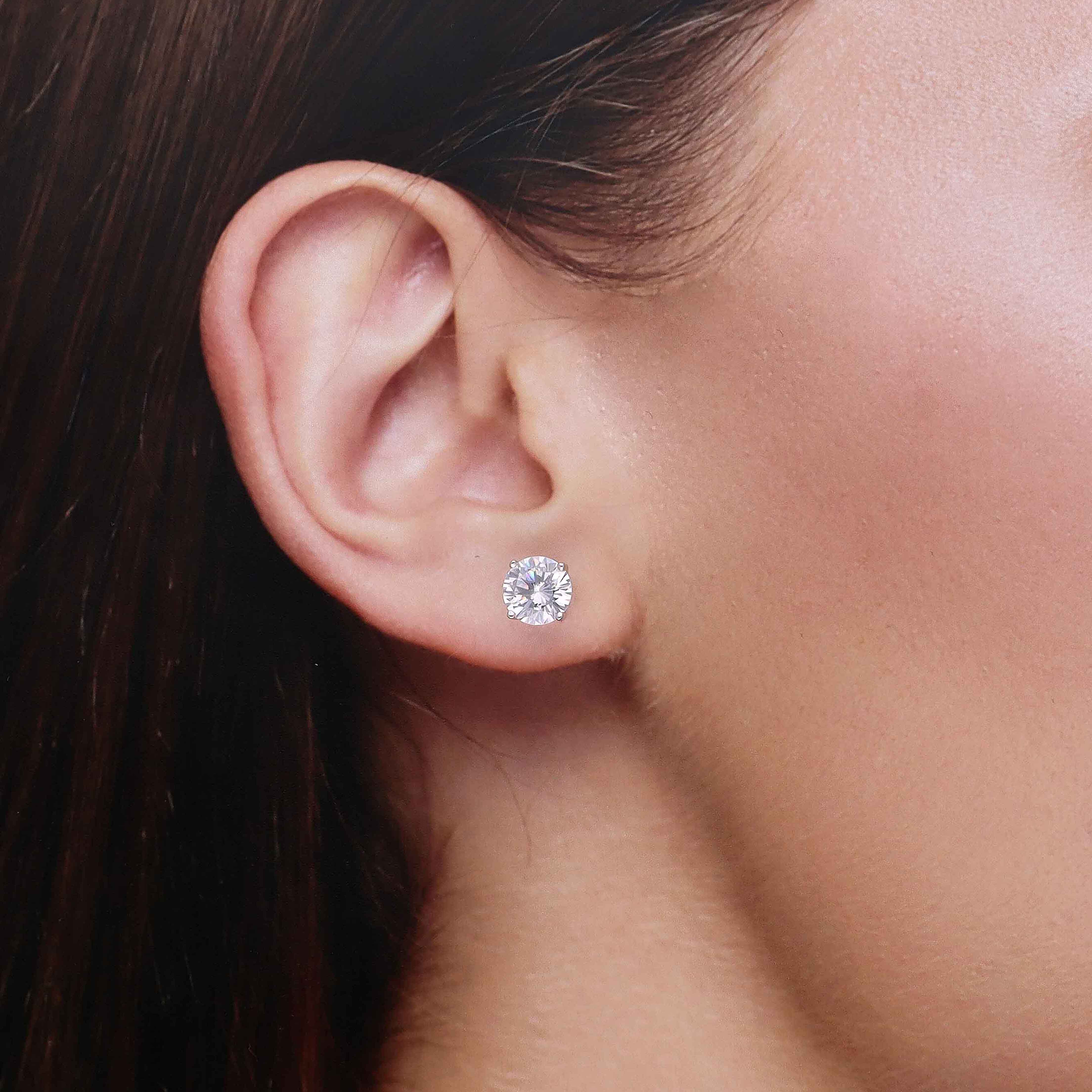 Chic Circular Silver Stud Earrings - Image 3