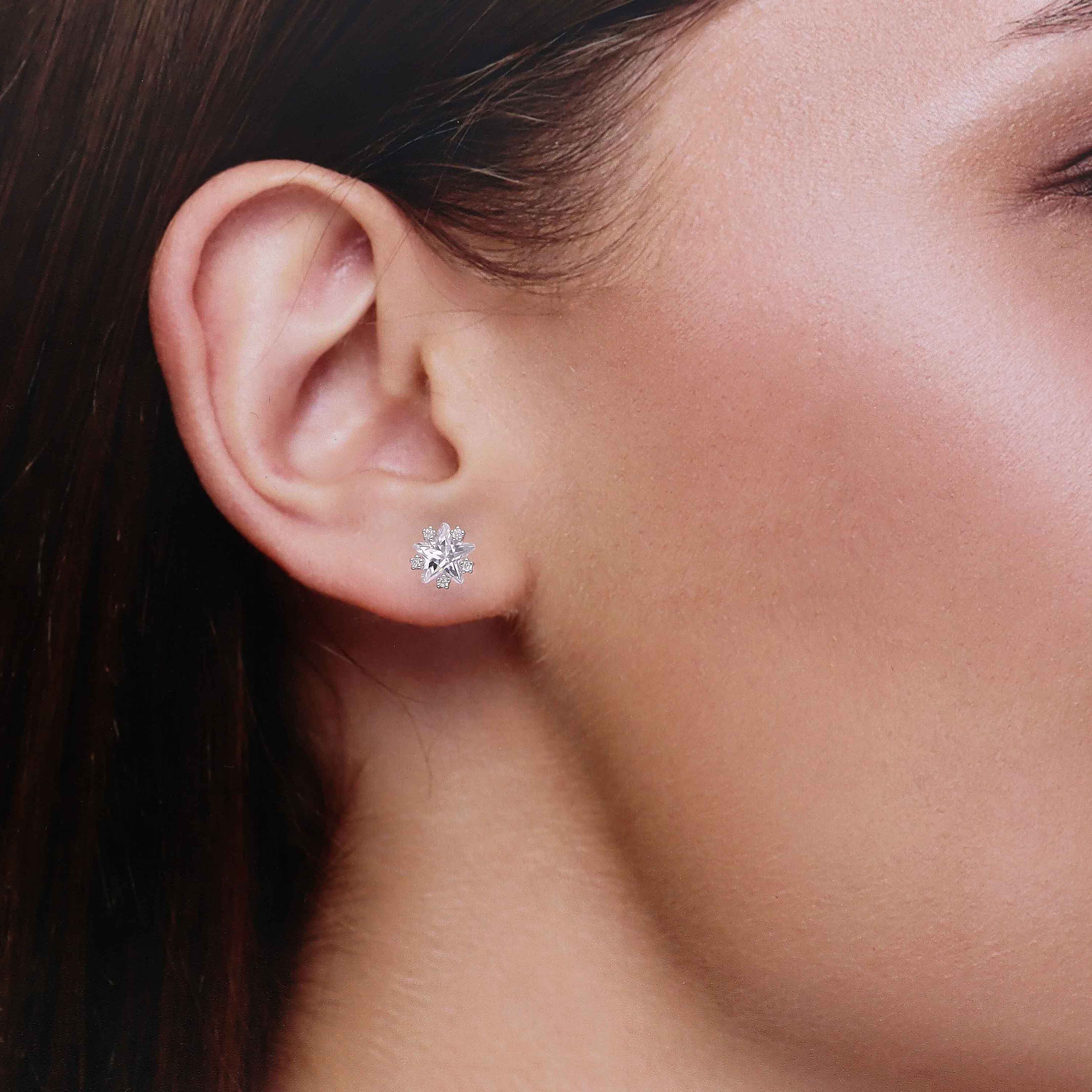 Red Star Casual Stud Earrings - Image 4