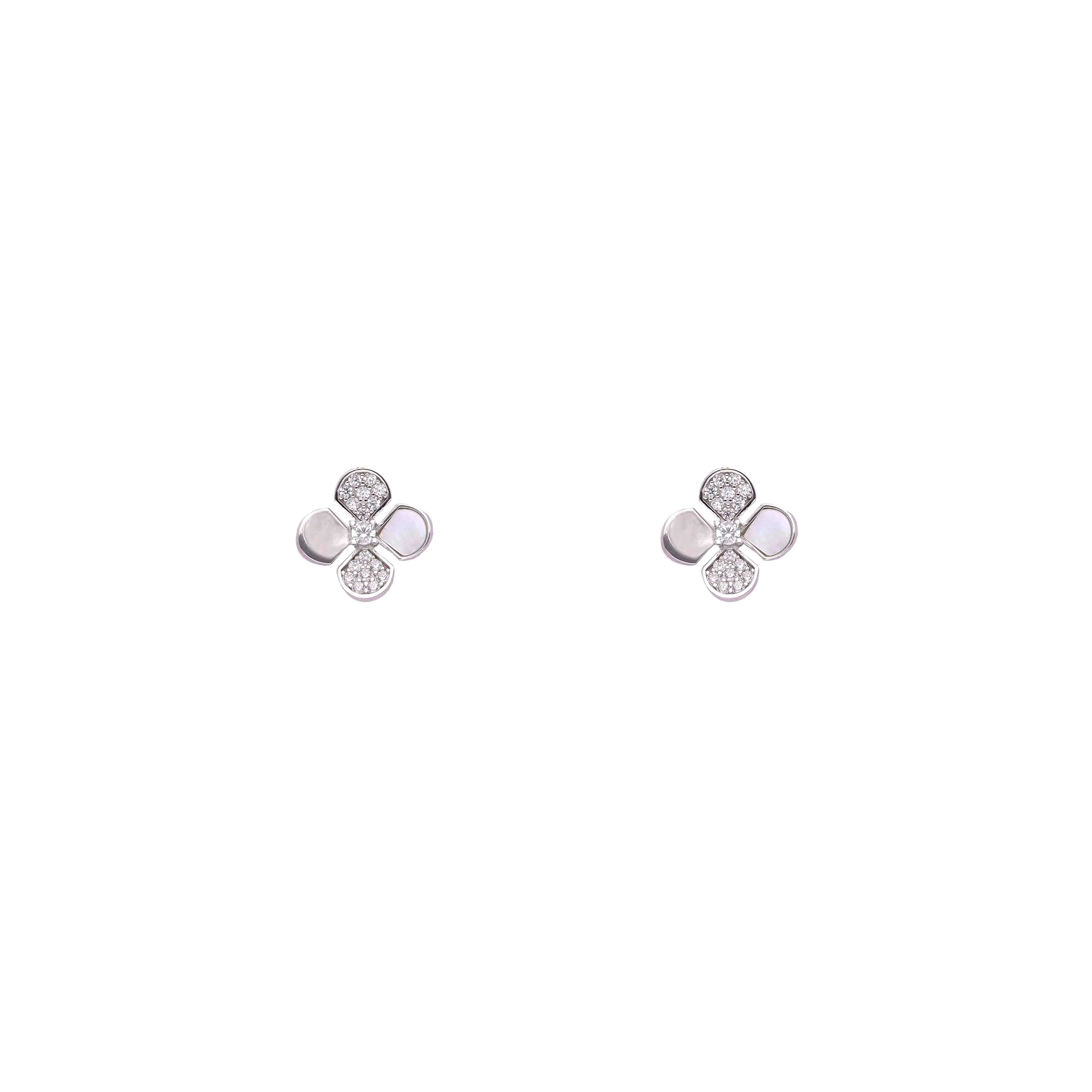 Sterling Silver Minimalistic Floral Stud Earrings - Image 6