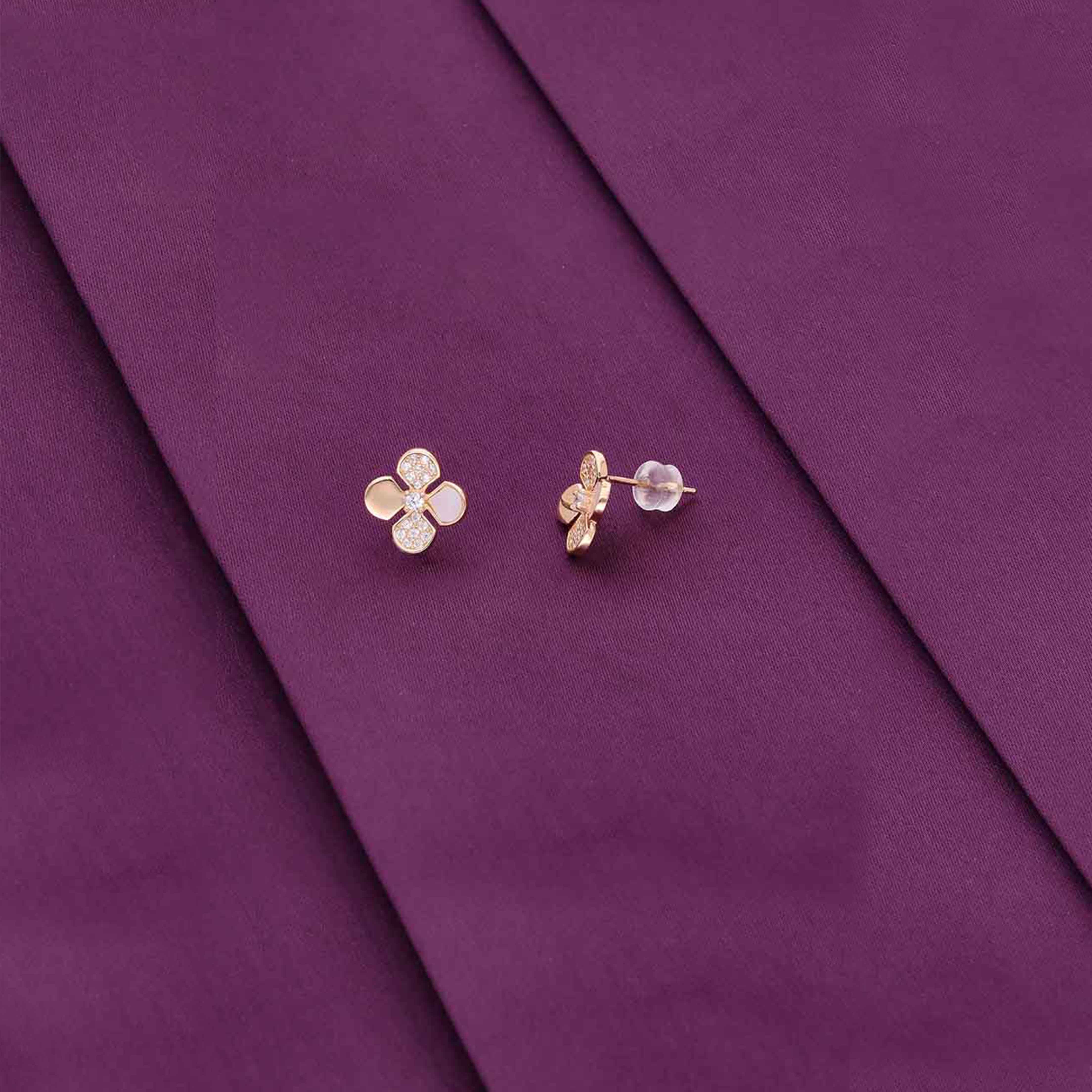 Sterling Silver Minimalistic Floral Stud Earrings - Image 7