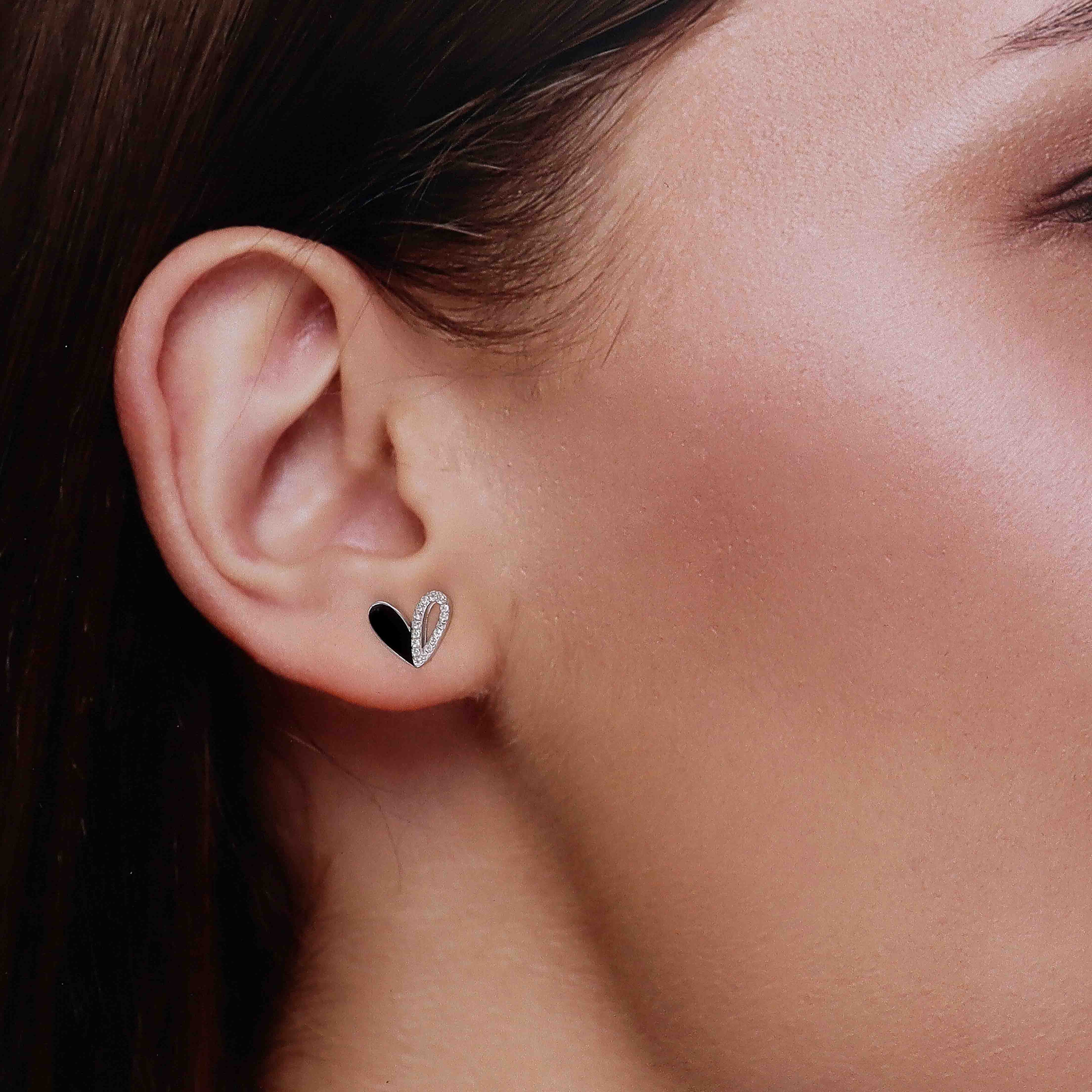 Minimalistic Zircon Heart Stud Earrings - Image 4