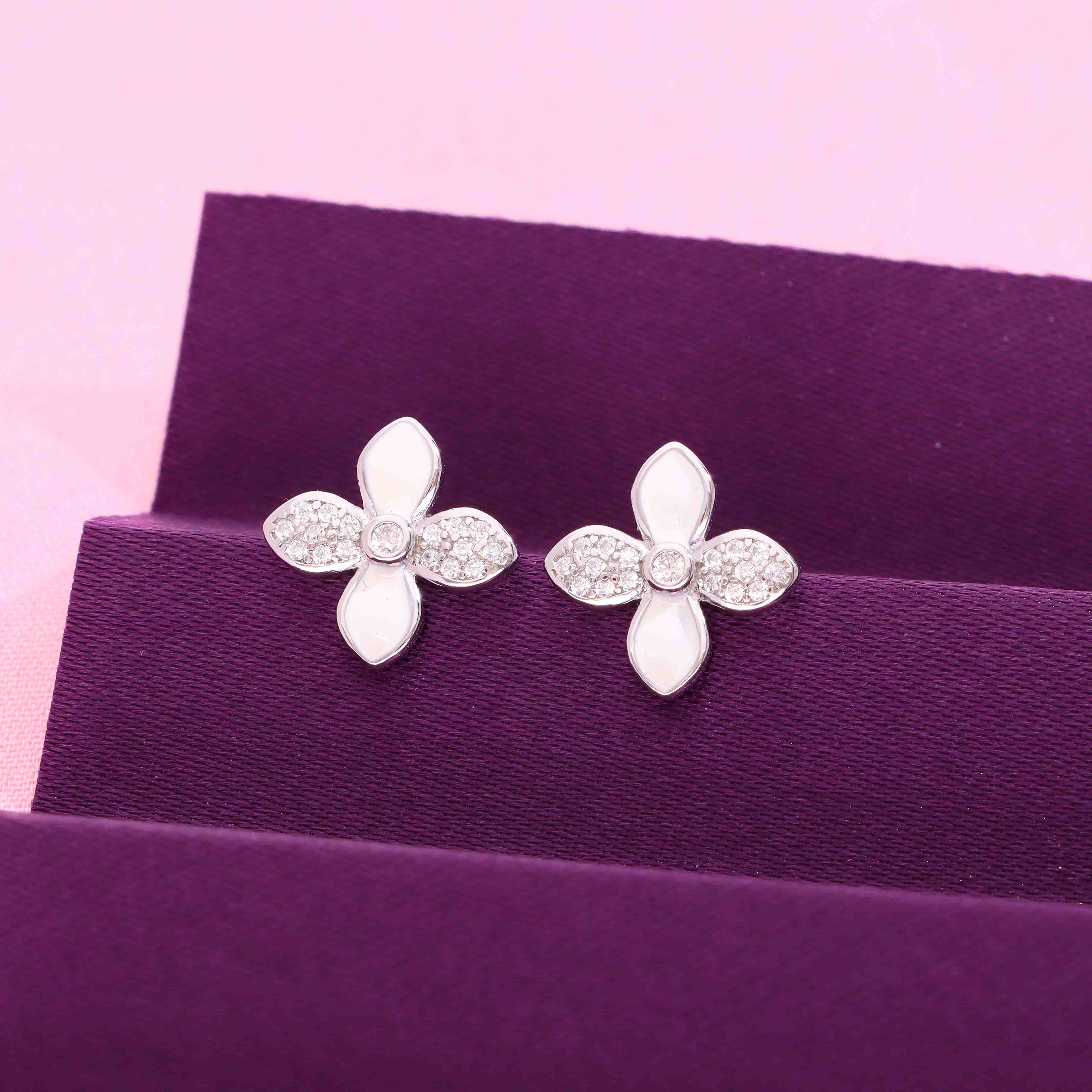 Sterling Bezels Floral Silver Earrings - Image 10