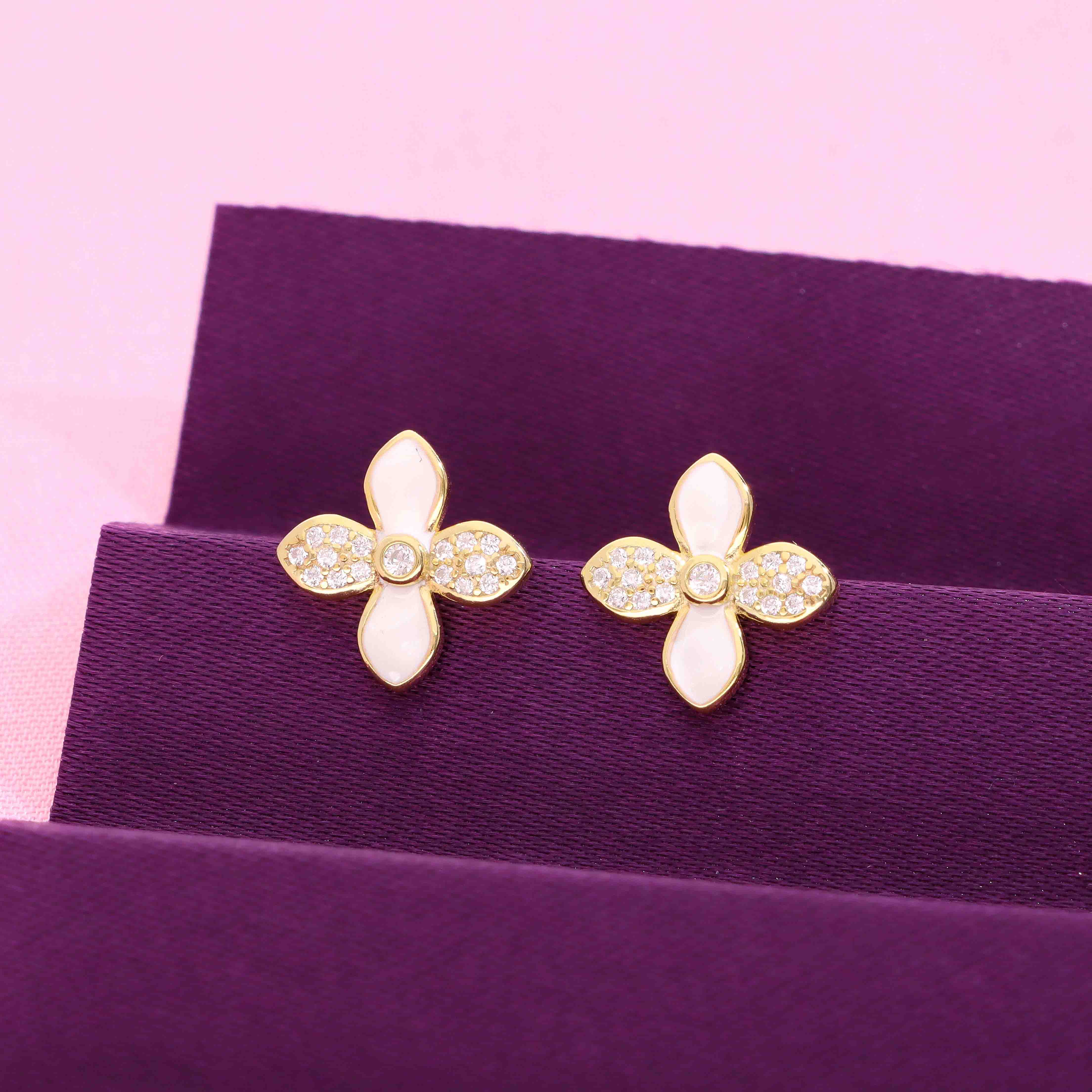 Sterling Bezels Floral Silver Earrings - Image 12