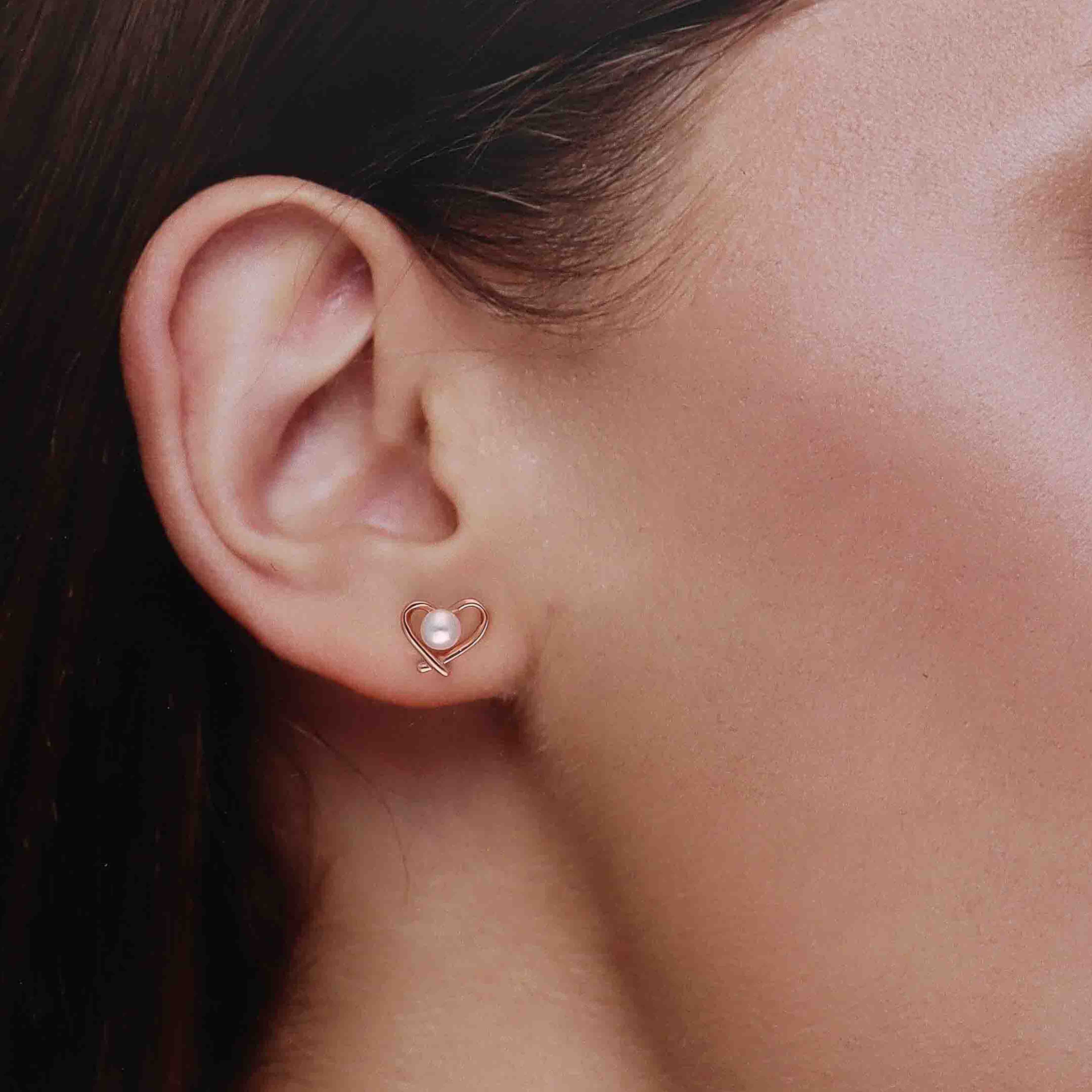 Sterling Silver Pearl Heart Stud Earring - Image 3