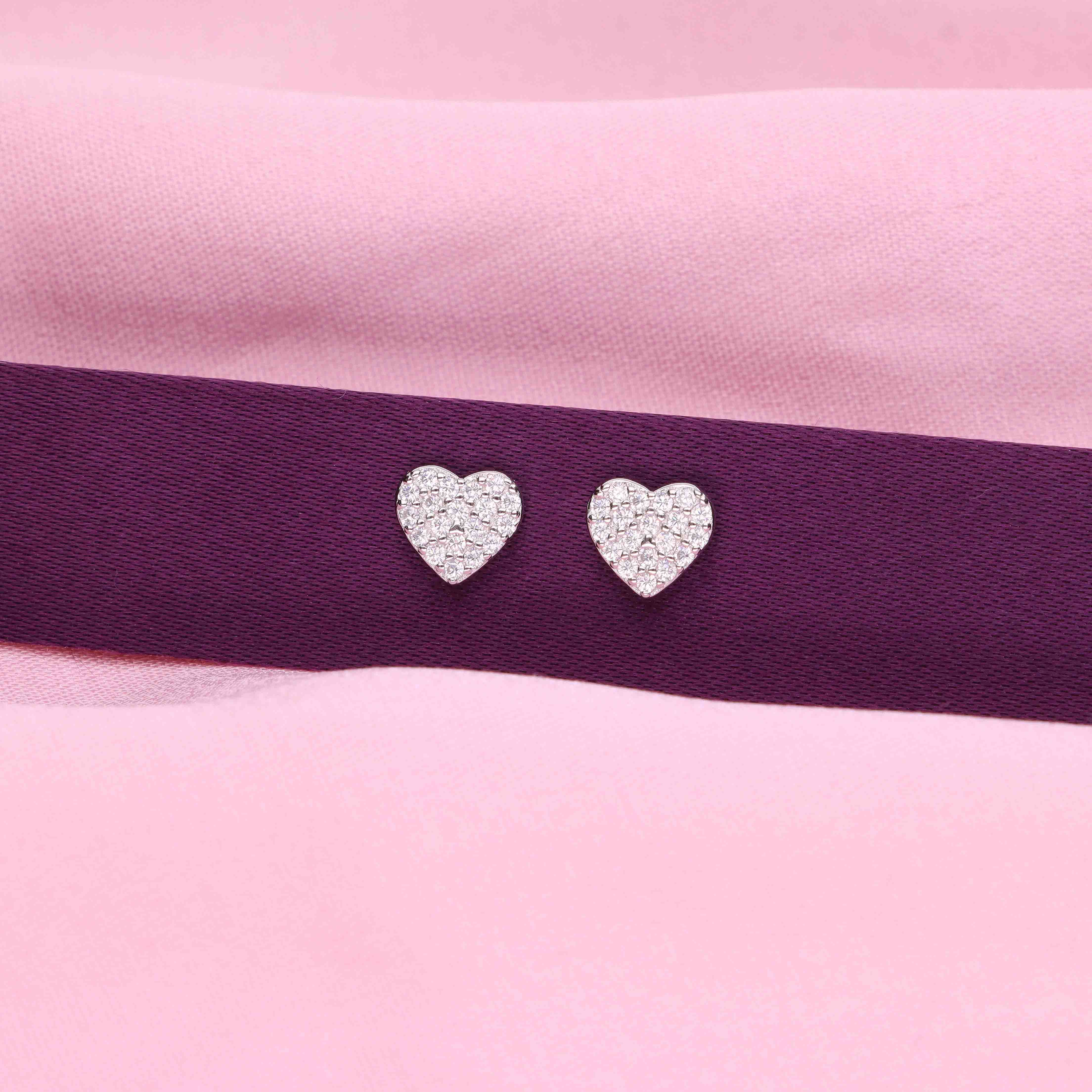 Minimal Zircon Studded Heart Earrings - Image 9