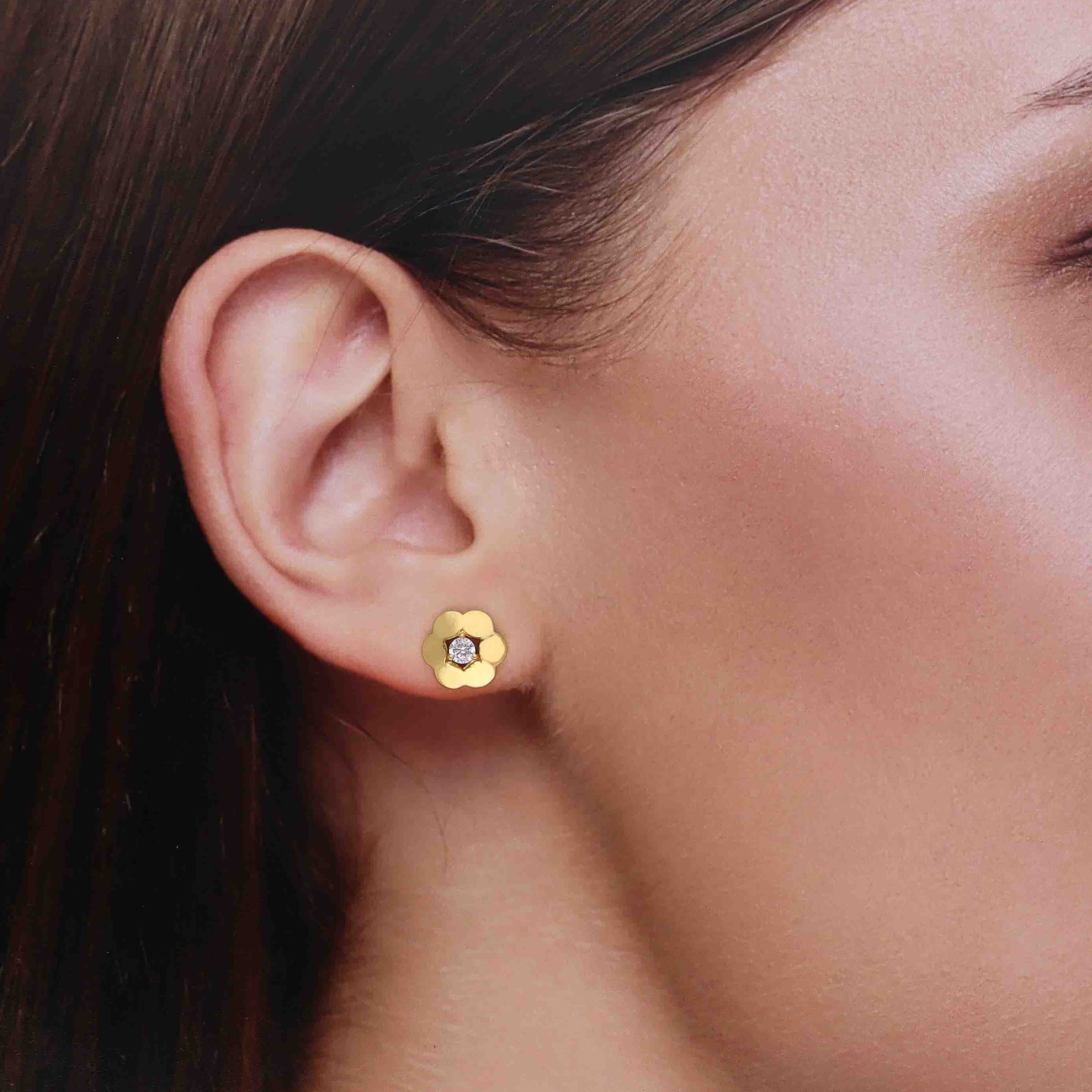 Silver Bloom Crystal Flora Earring - Image 8