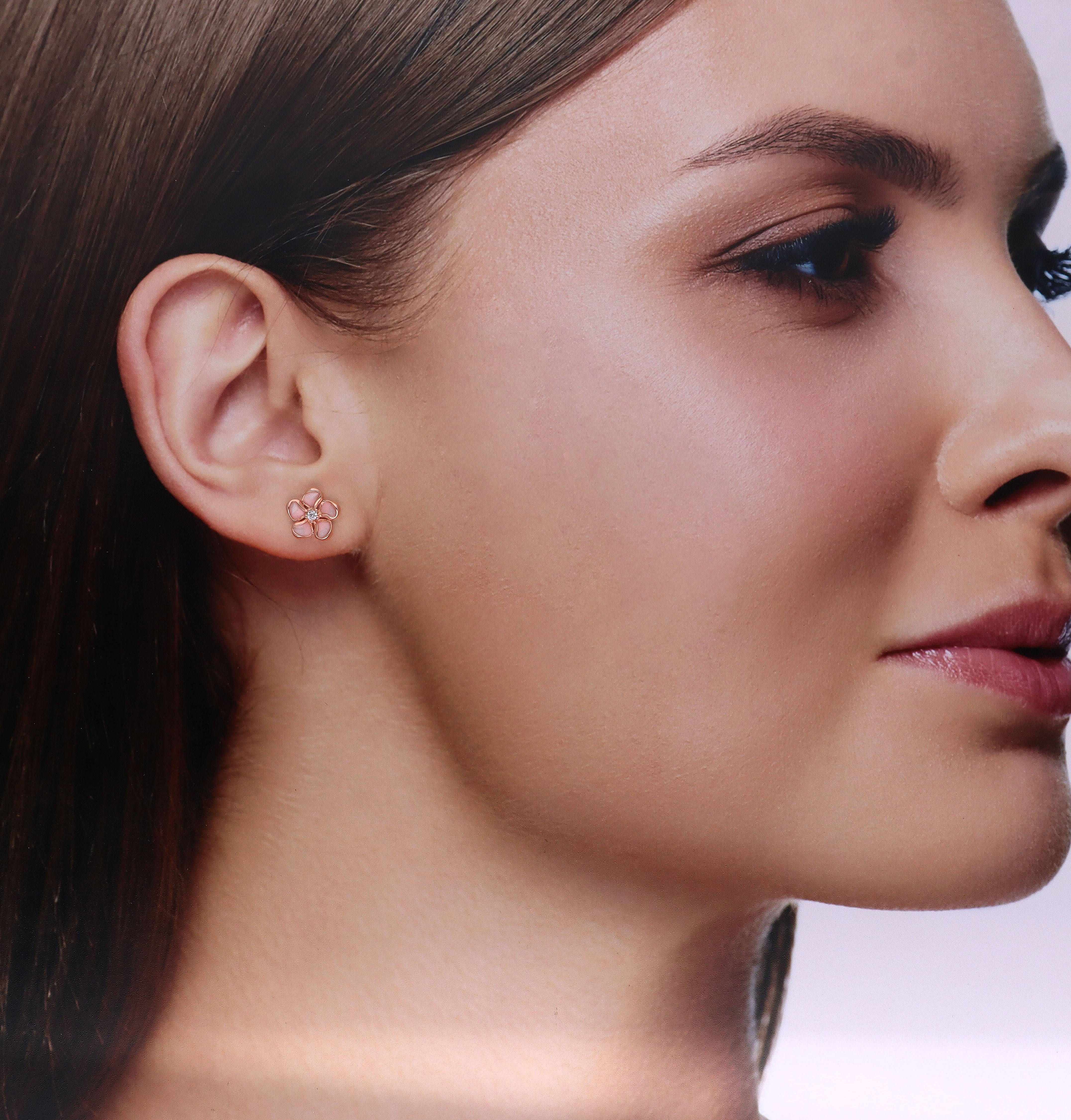 Dainty Silver Flower Stud Earring - Image 5