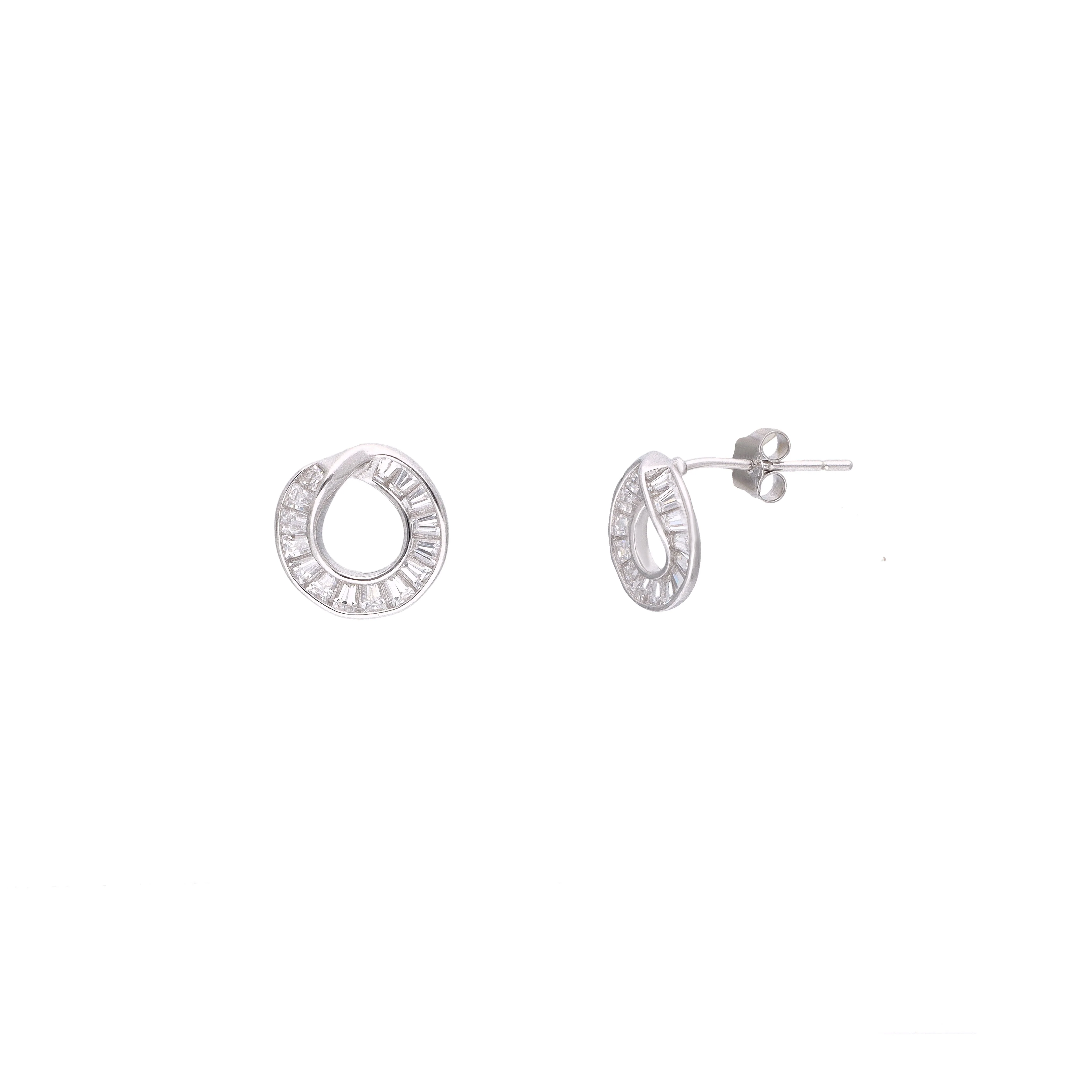 Minimalist Modern Circle Stud Earrings - Image 3