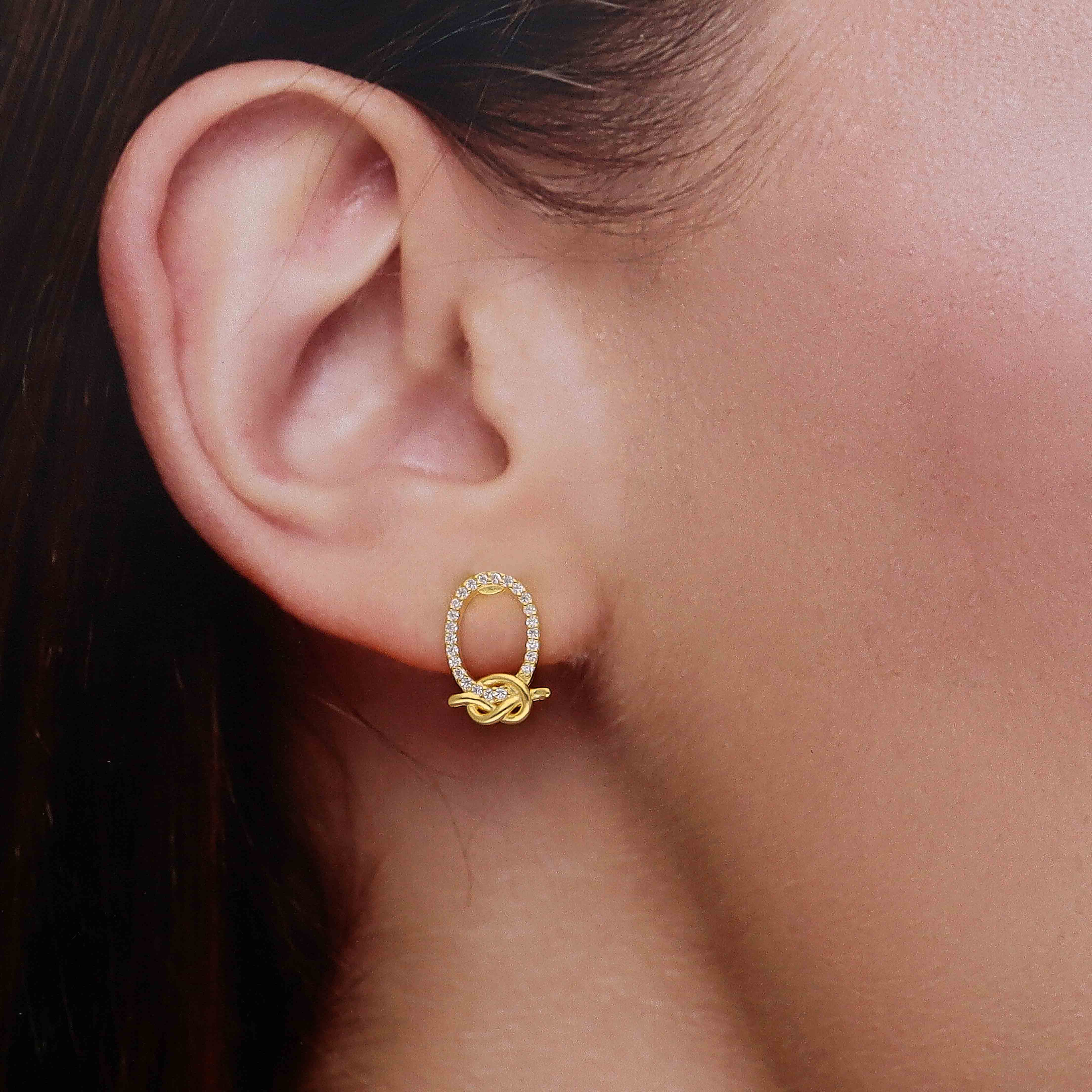 Elegant Silver Oval Knot Stud Earrings - Image 6