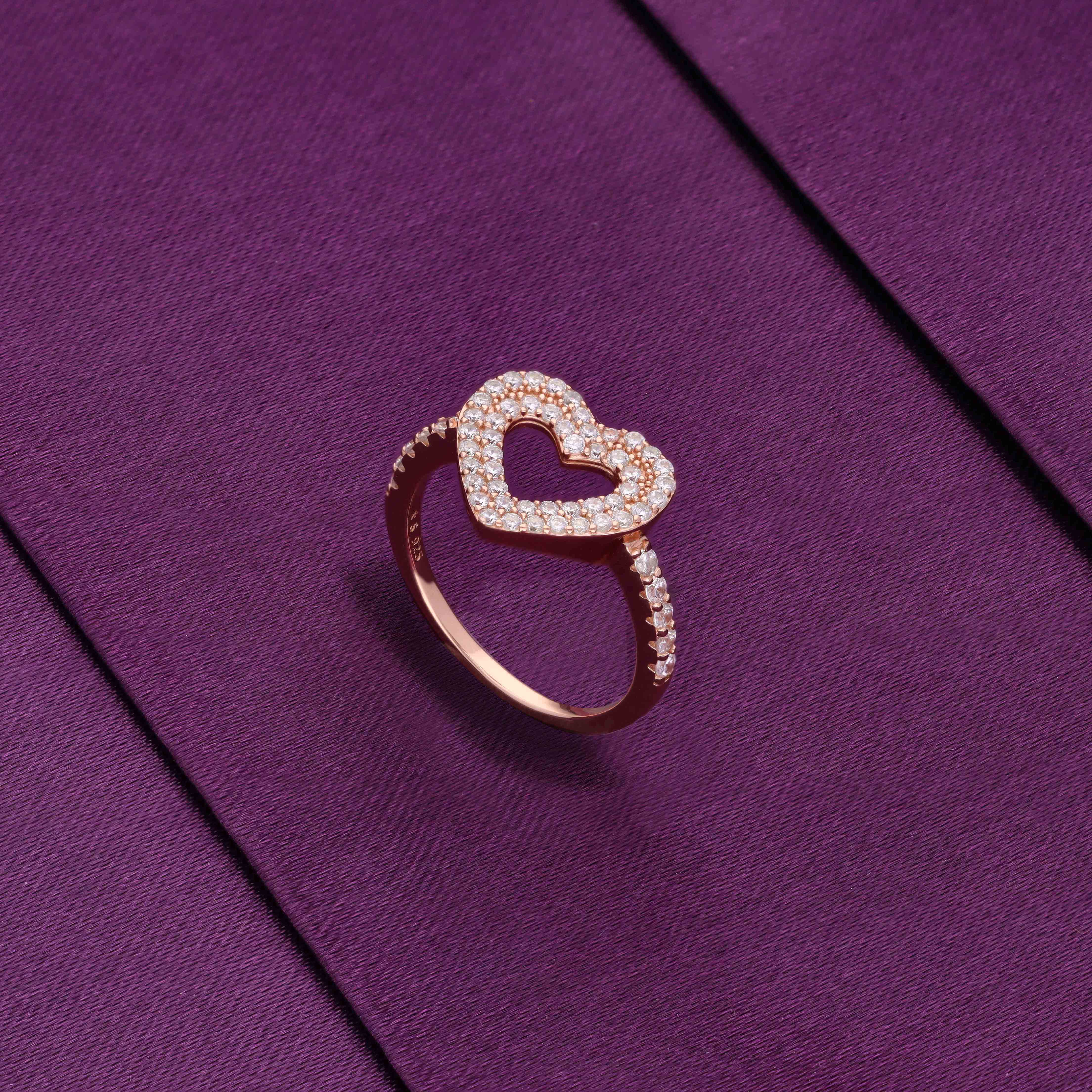 Exquisite Rose Gold Heart Ring - Image 2