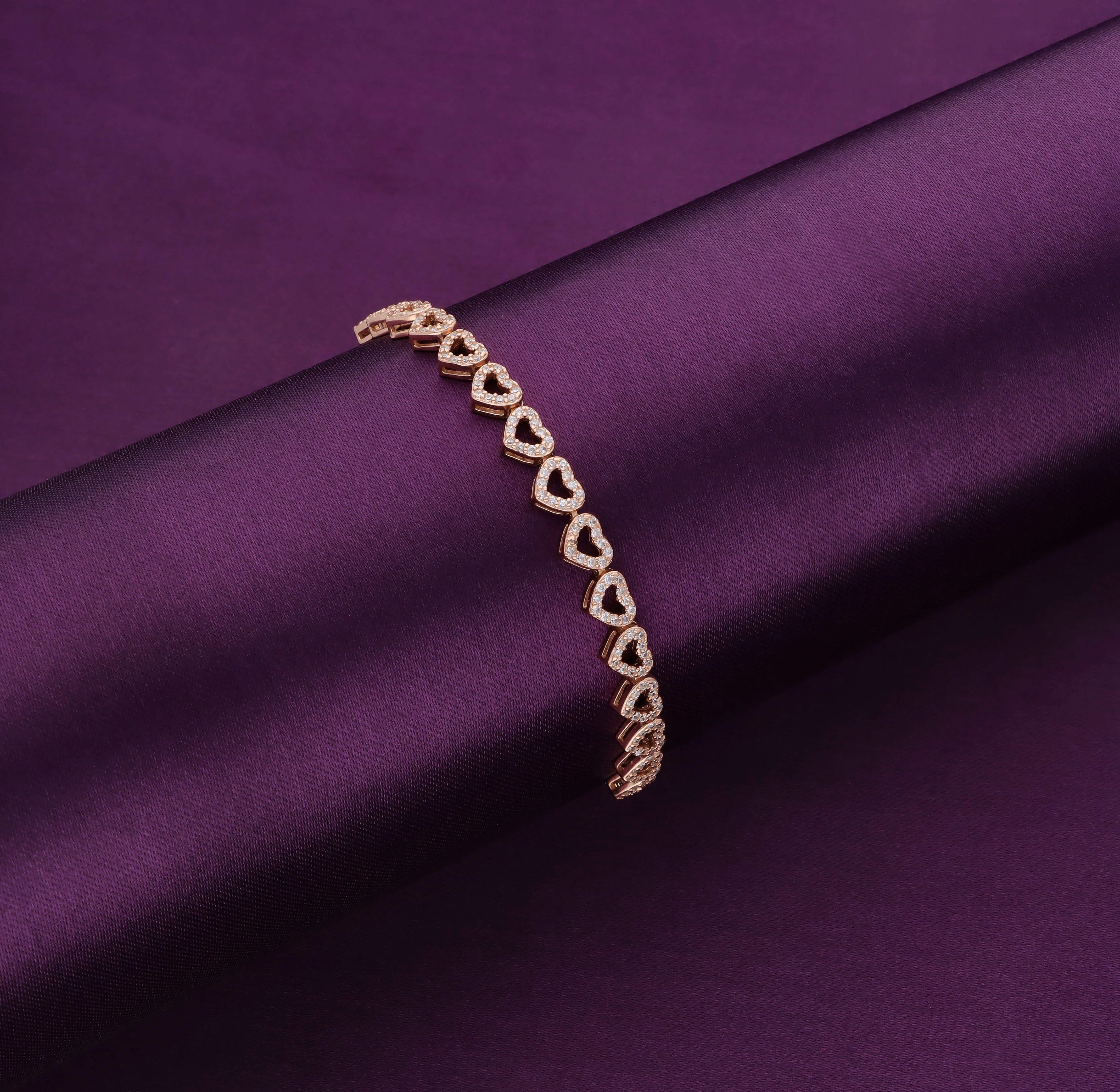 The Band of Hearts Silver Chain Bracelet - Image 4