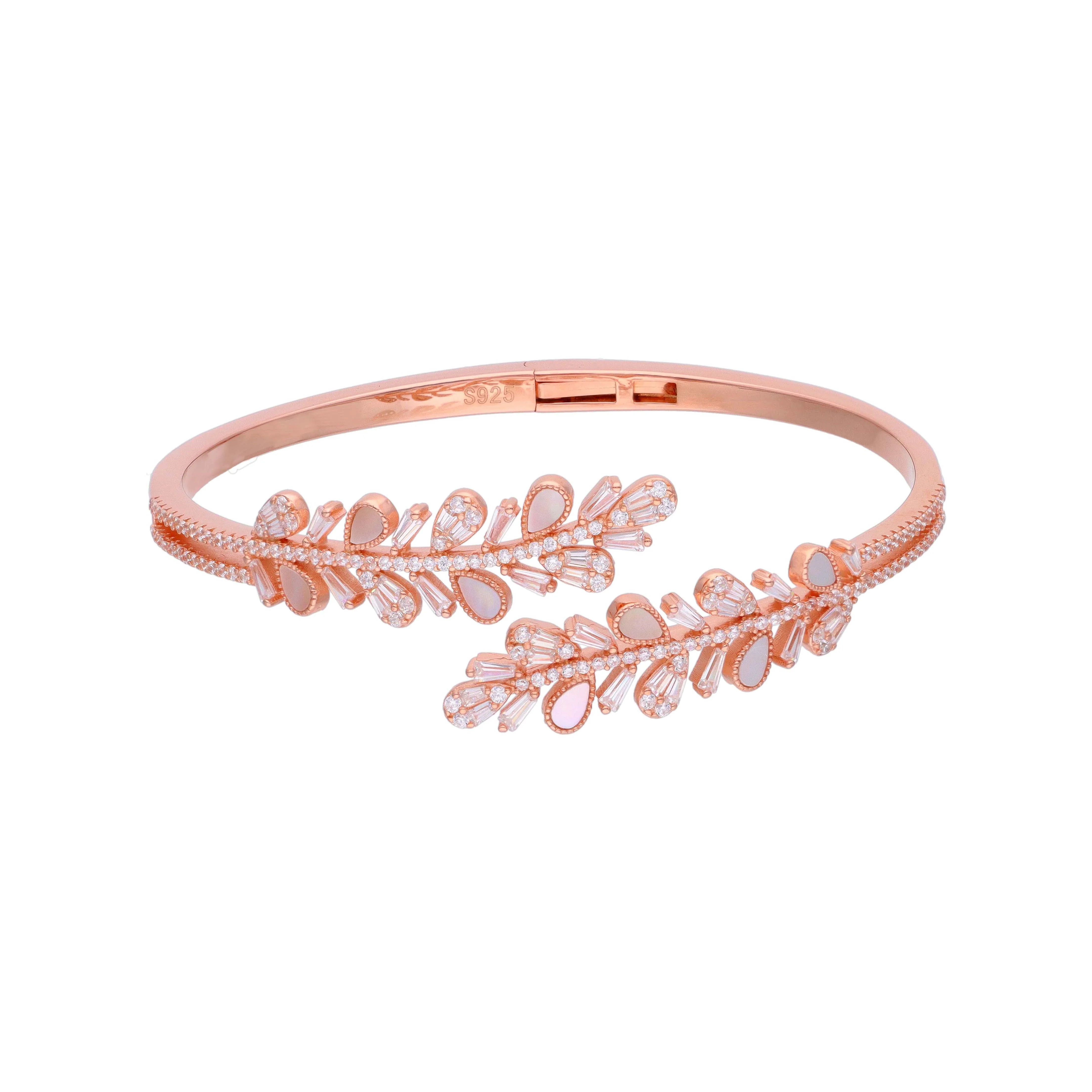 Lacy Leaves Rose Gold Bangle Bracelet - Image 3