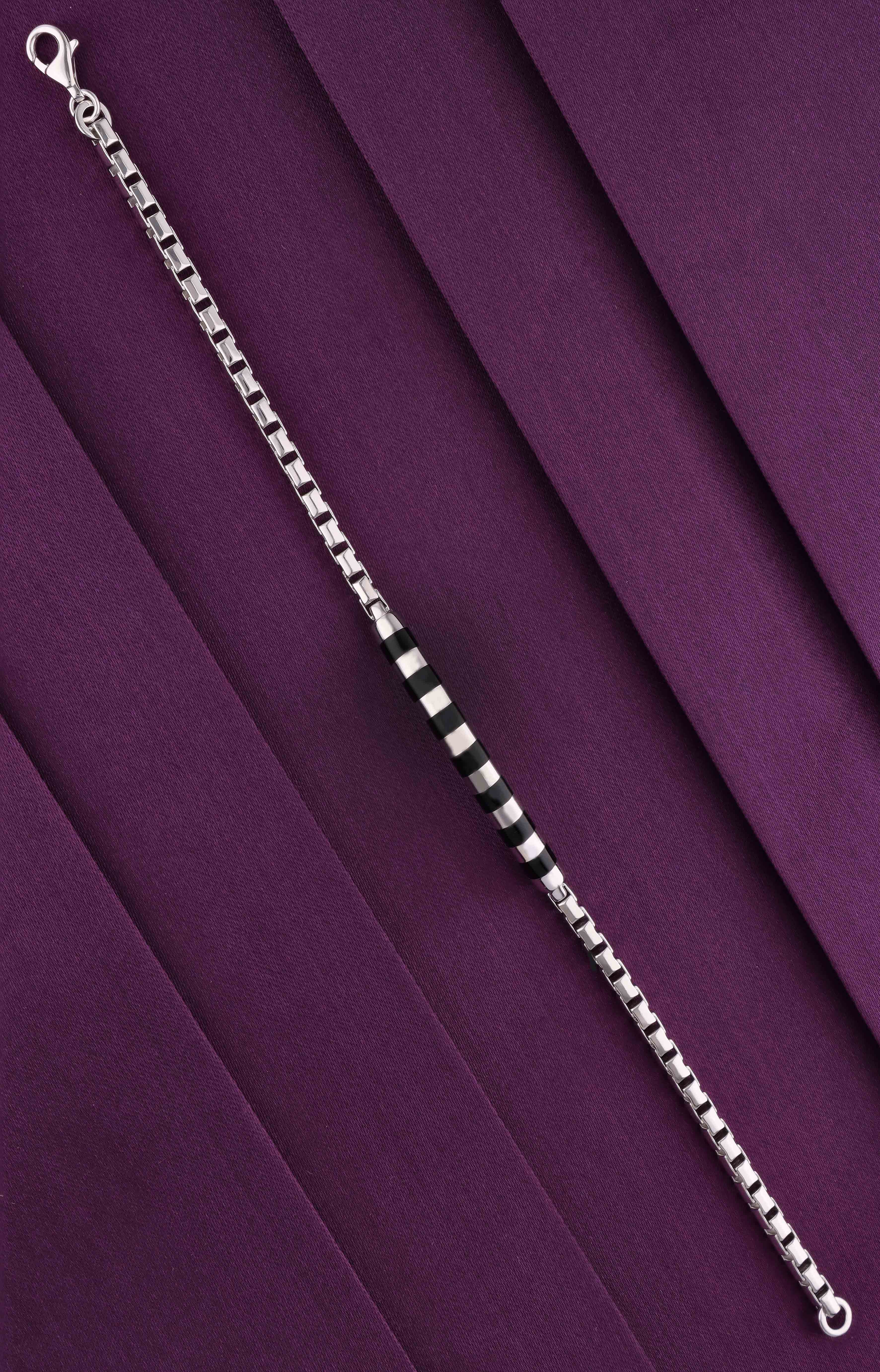 MEN’S STYLISH LINK SILVER BRACELET - Image 2