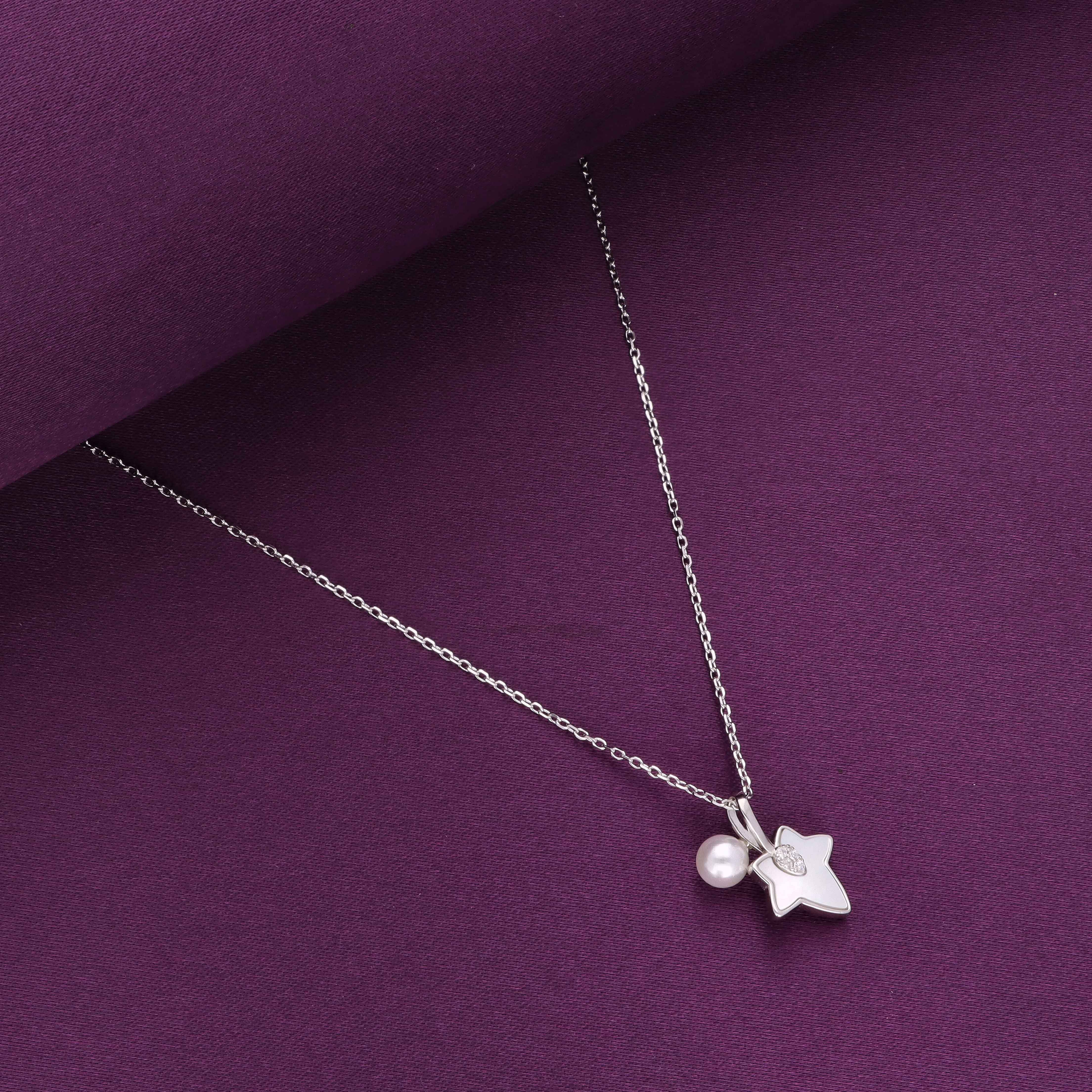 Sterling Silver Maple Leaf & Pearl Drop Necklace - Image 3