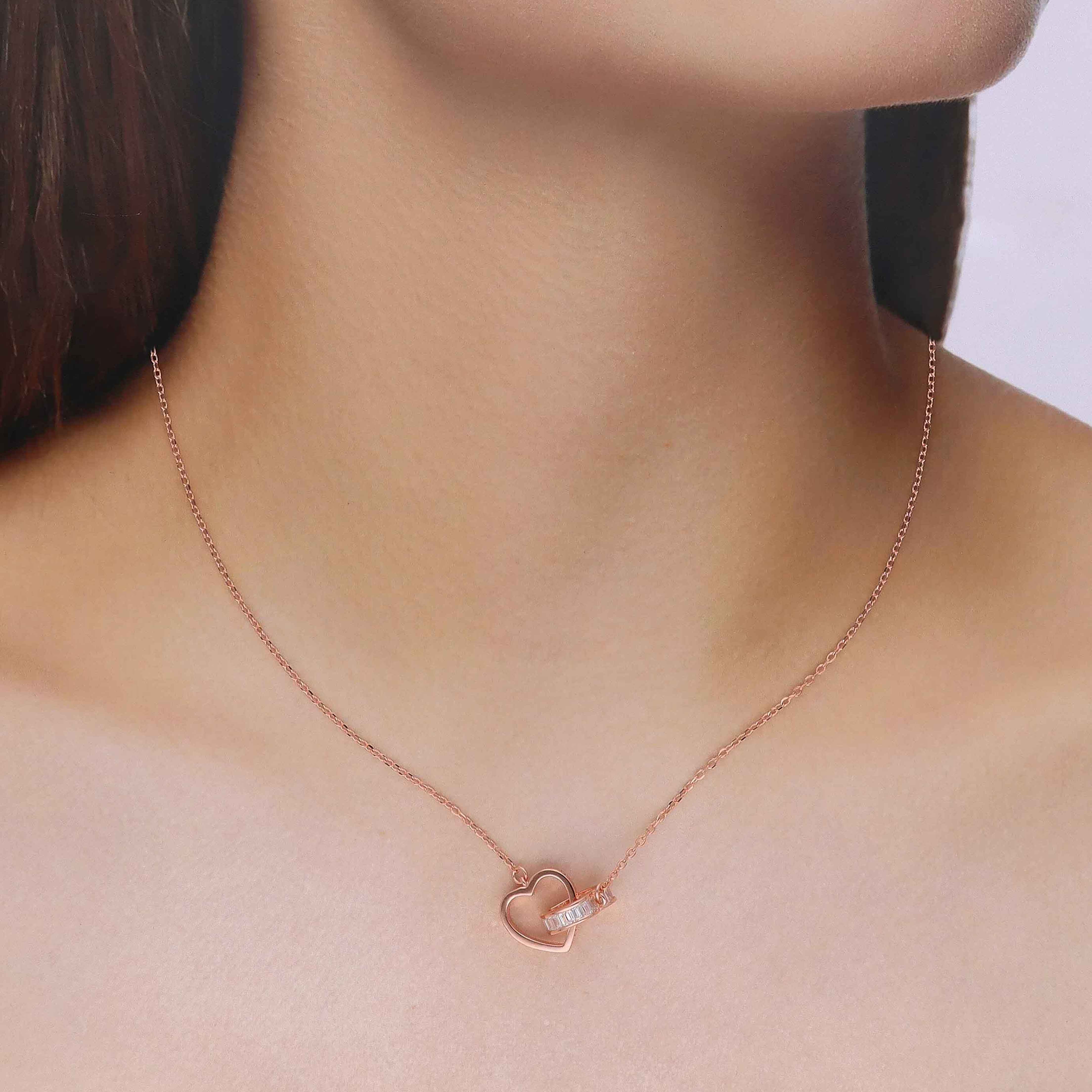 Sterling Silver Entwined Hearts Necklace - Image 5