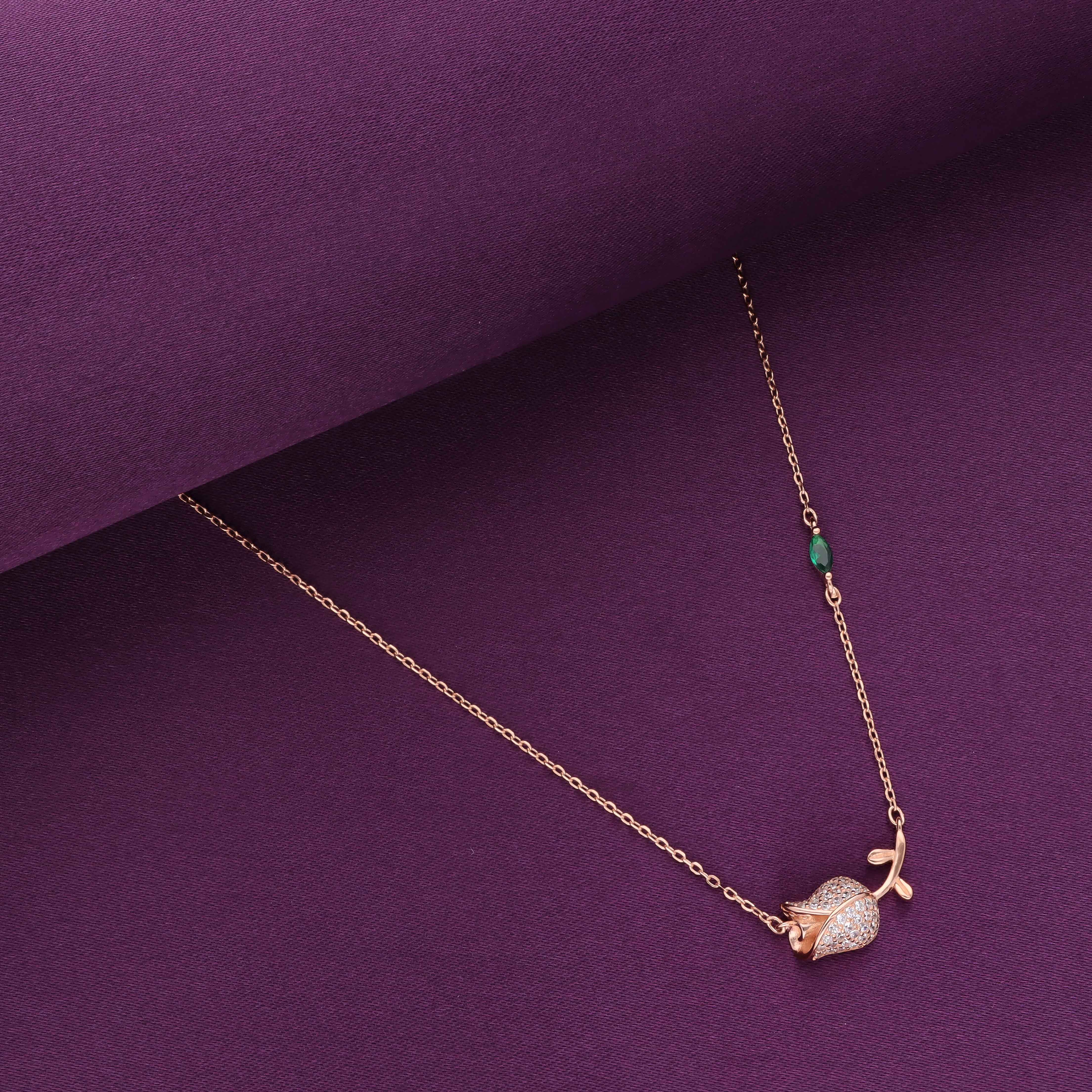 ROSE OF LOVE CASUAL SILVER CHAIN NECKLACE - Image 2