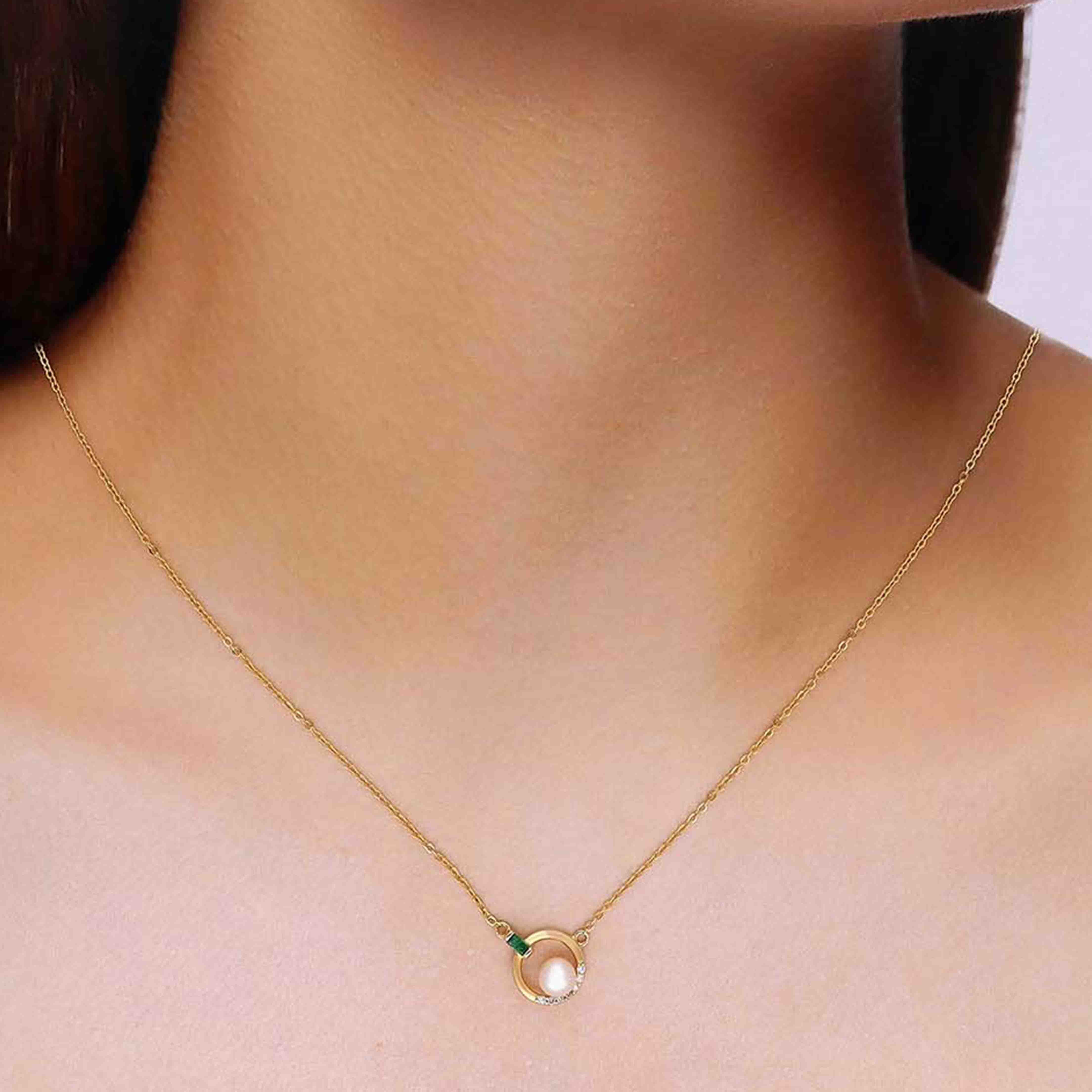 Sterling Silver White Chic Pearl Necklace - Image 2
