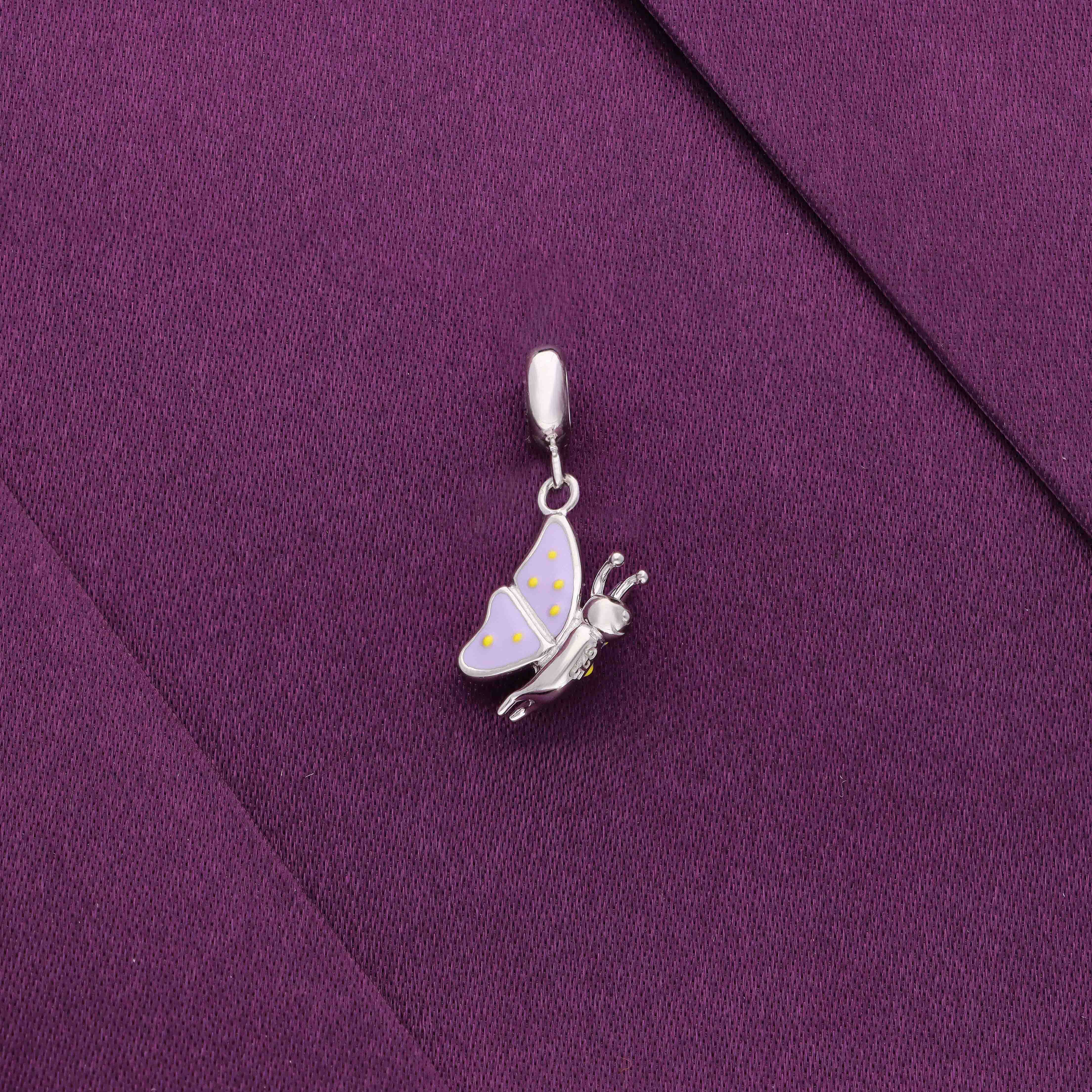 Trendy Butterfly Silver Pendant - Image 2