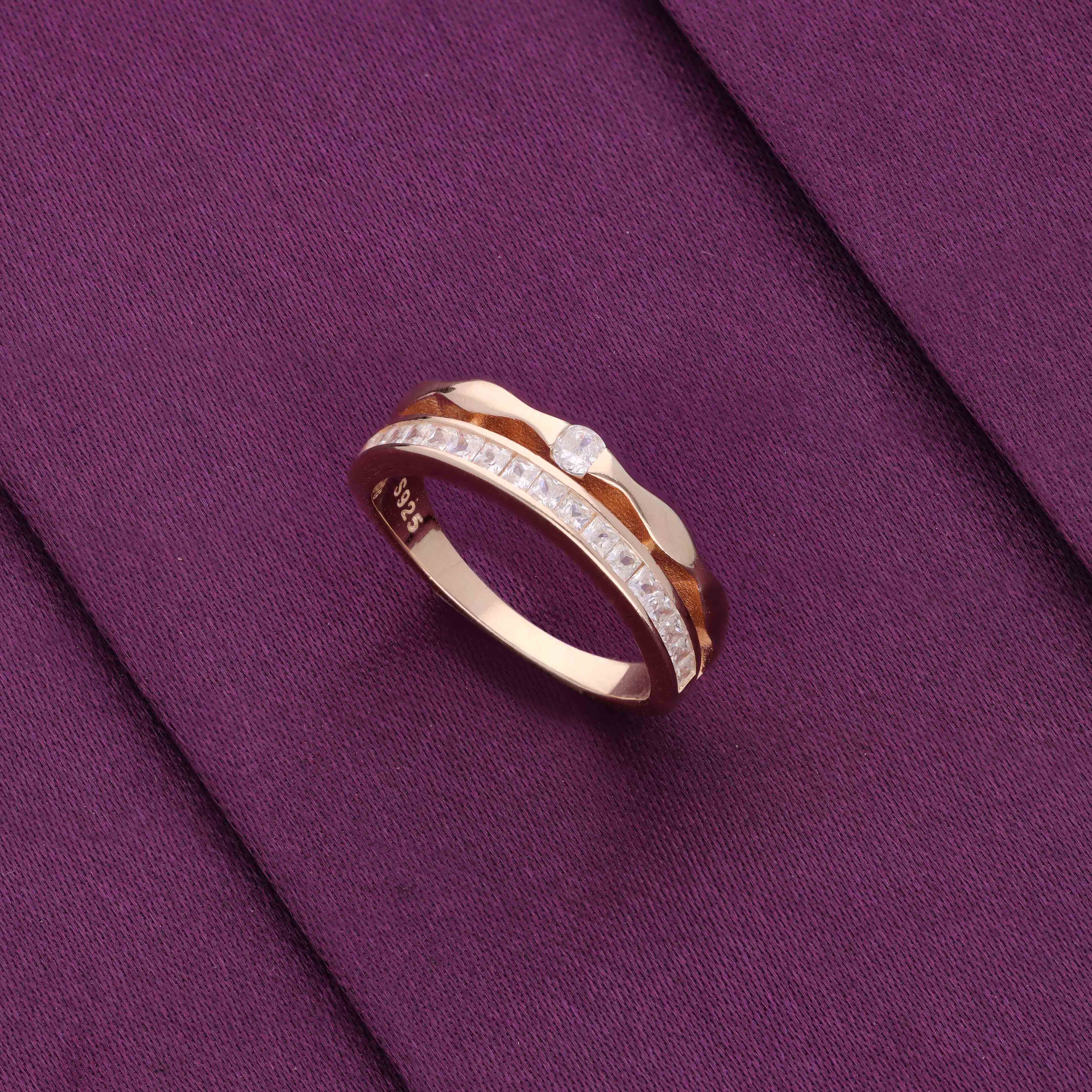 Elegant Sterling Silver Diamond Band Ring - Image 4