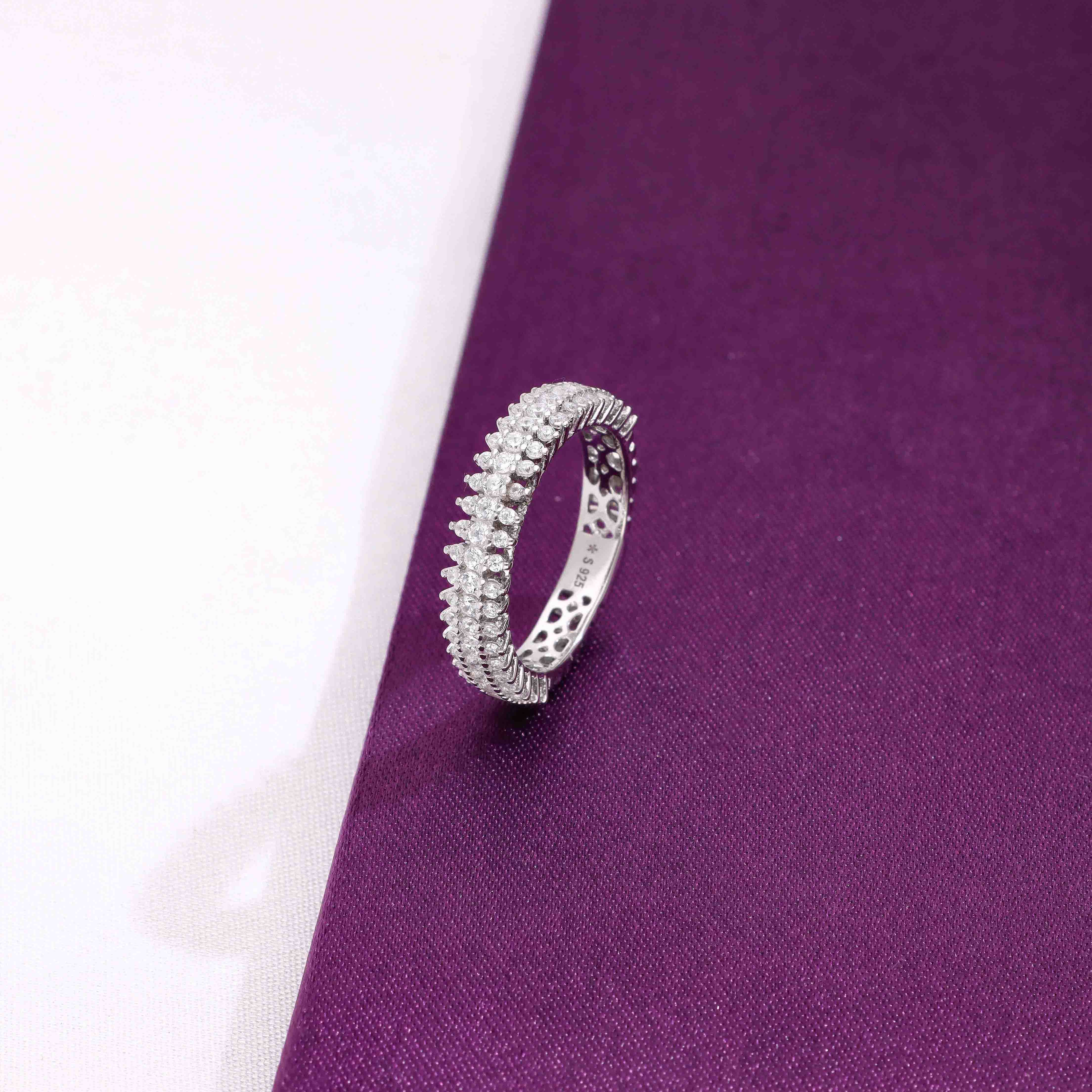 A Classic Love Affair Silver Band Silver Ring - Image 9