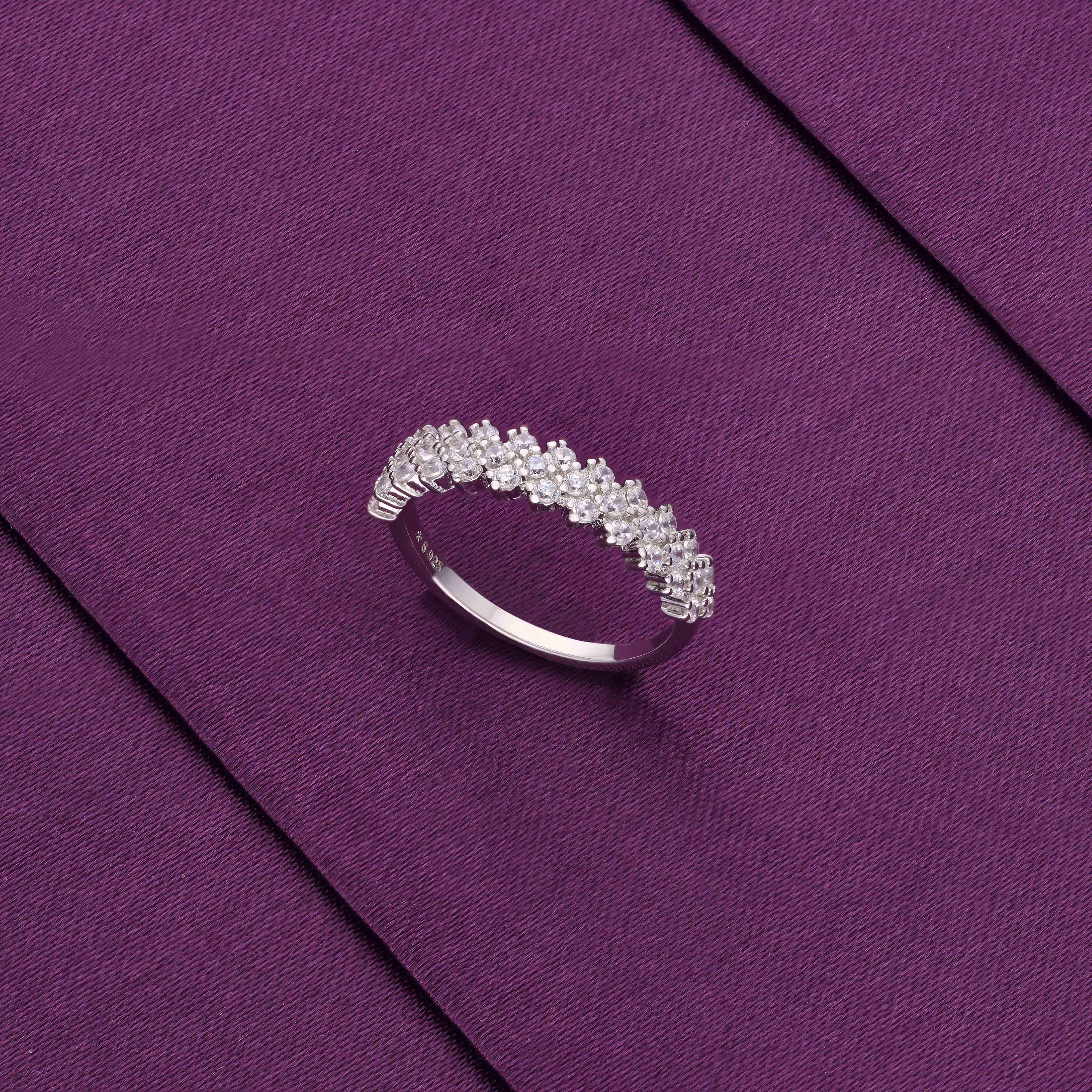 Minimalistic Studded Strands of Class Silver Ring - Image 3