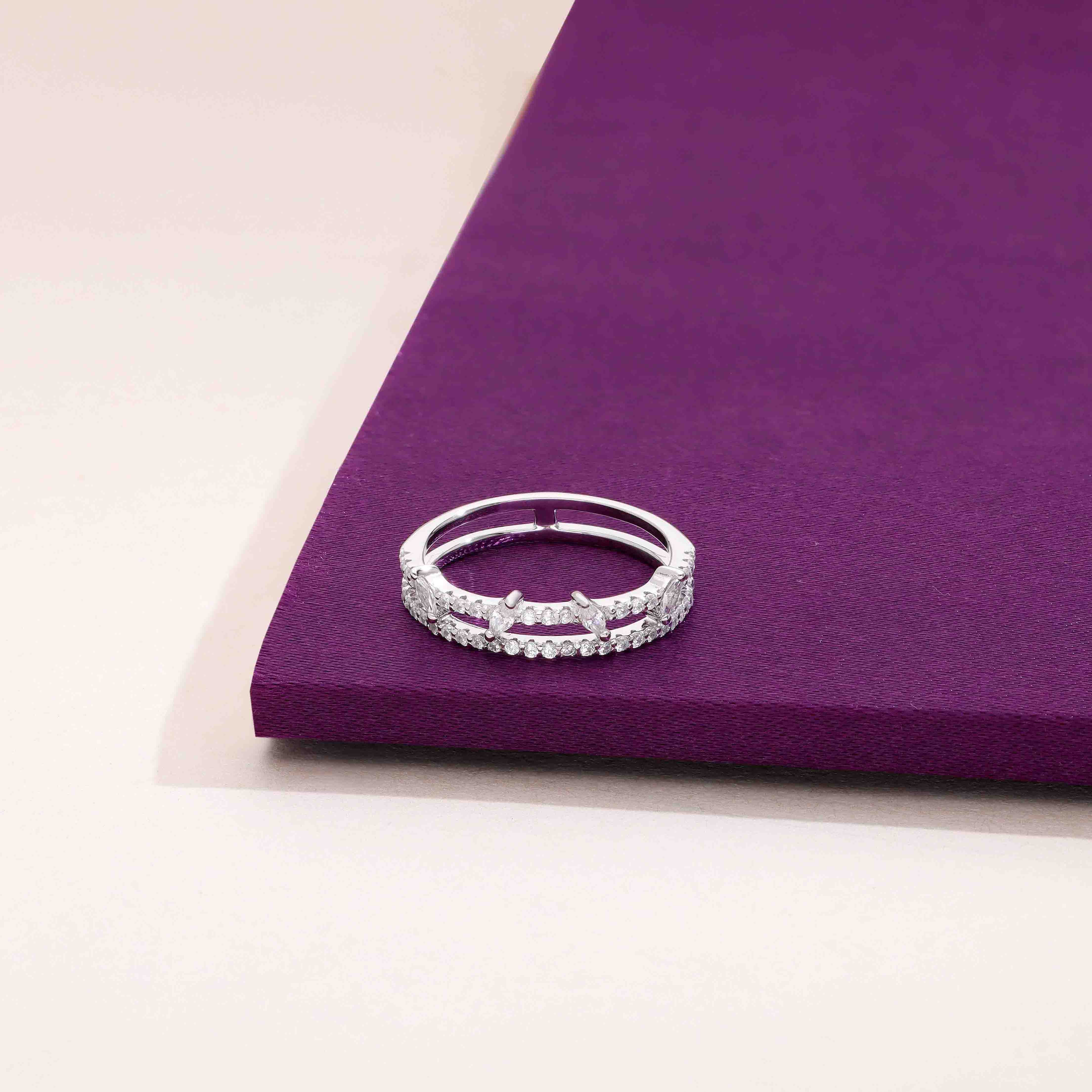 Simple And Trendy Zircon Silver Minimal Ring - Image 5