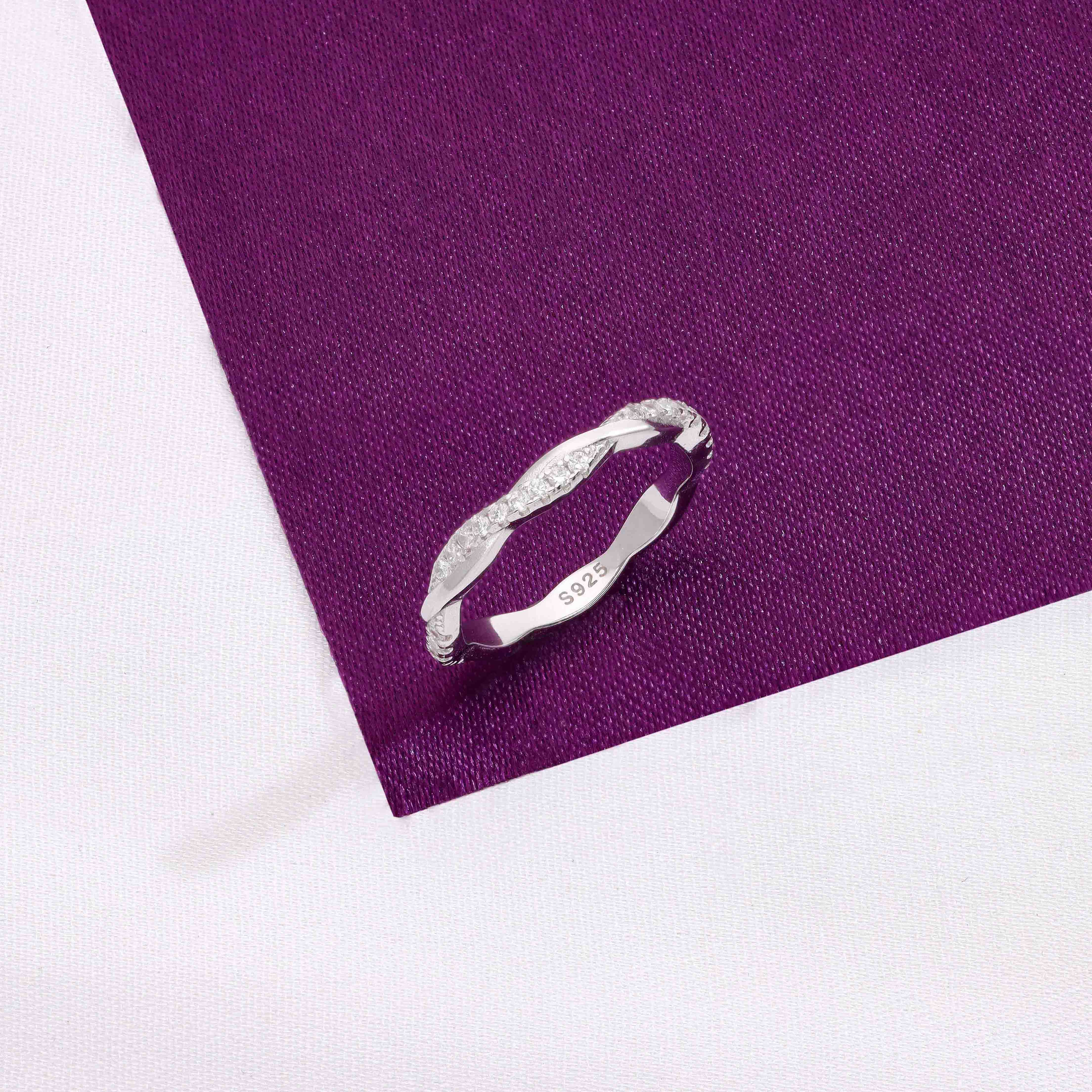 Sterling Silver Elegant Twirl Minimal Ring - Image 5