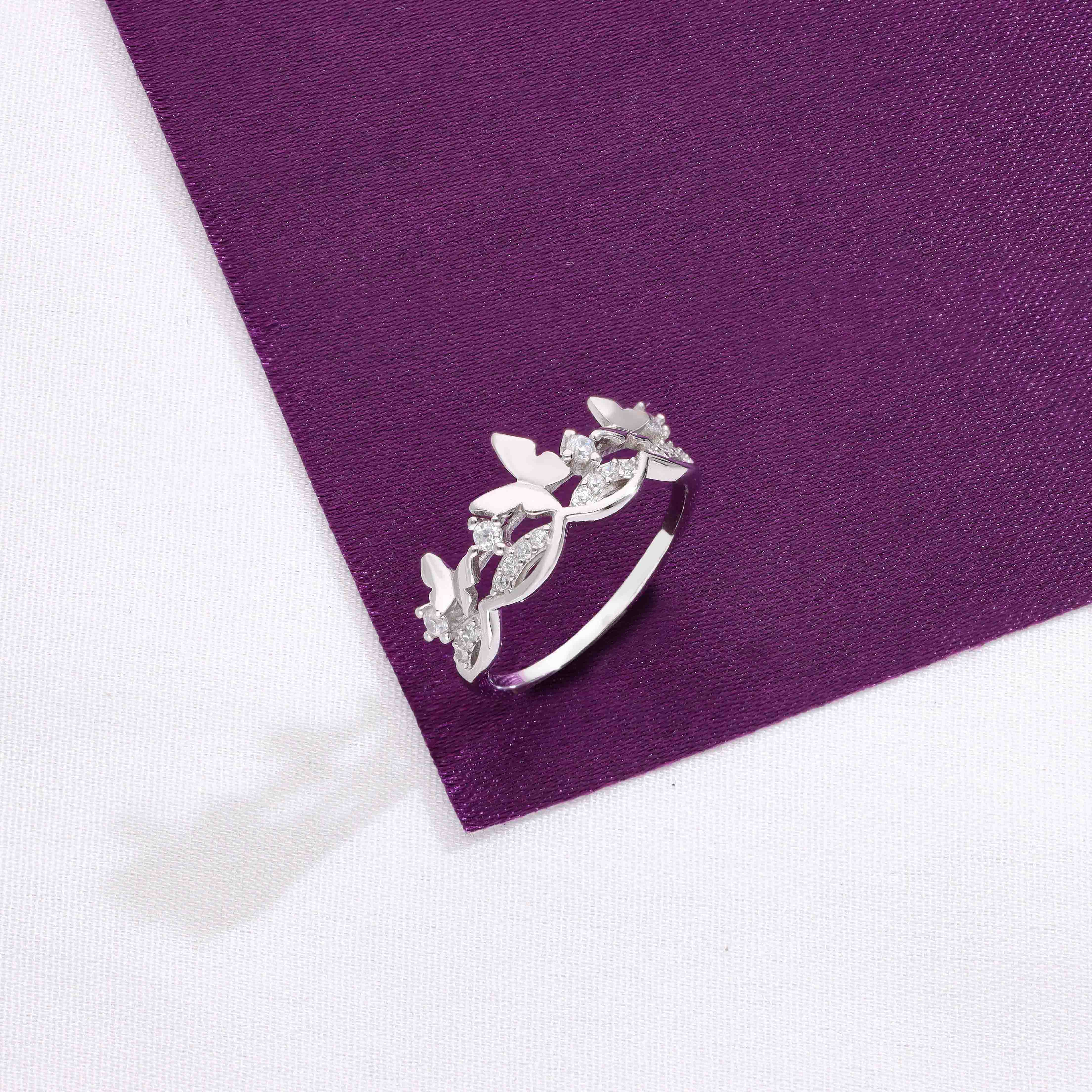 Dazzling Butterfly Silver Minimal Ring - Image 5