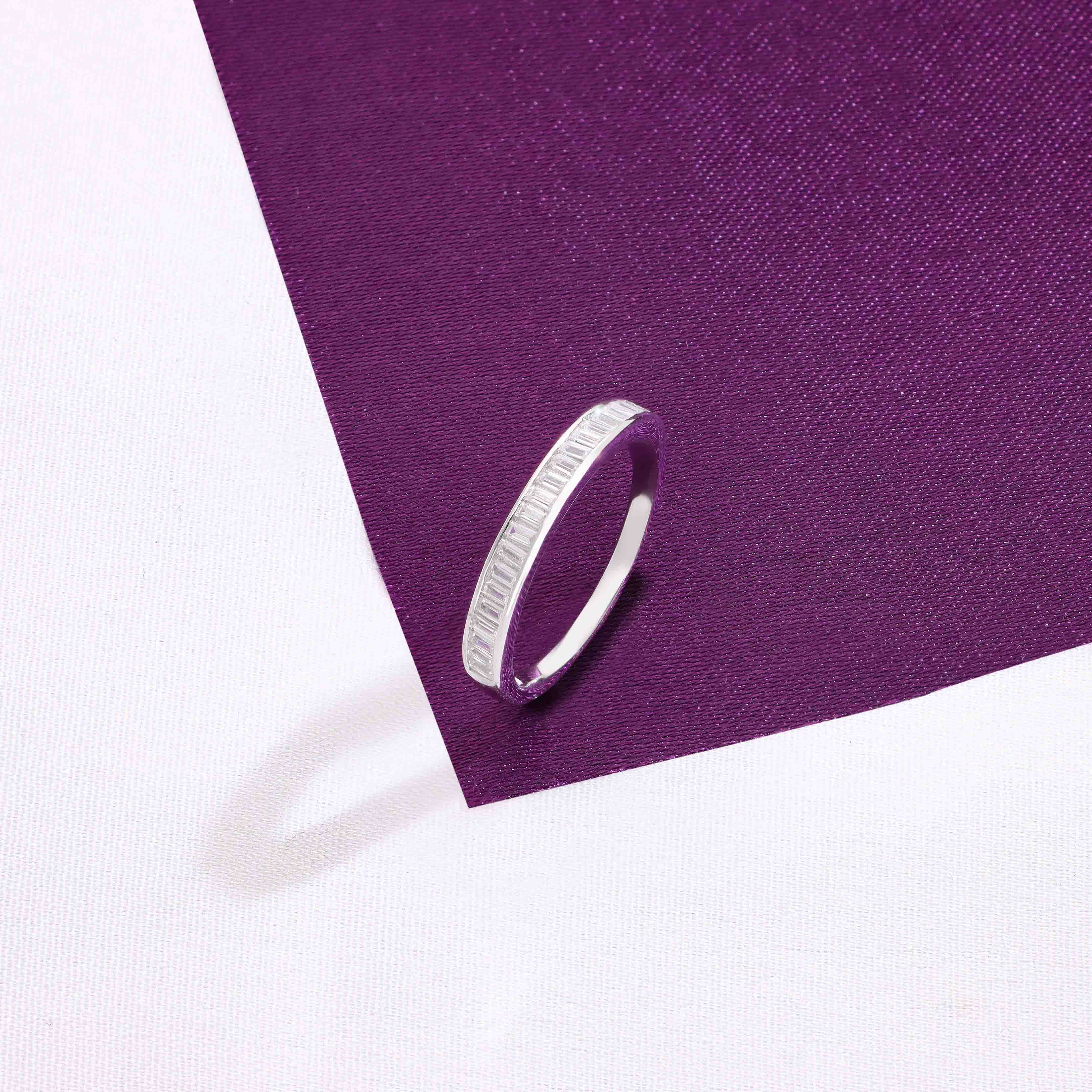 Minimal Baguettes Silver Ring - Image 3