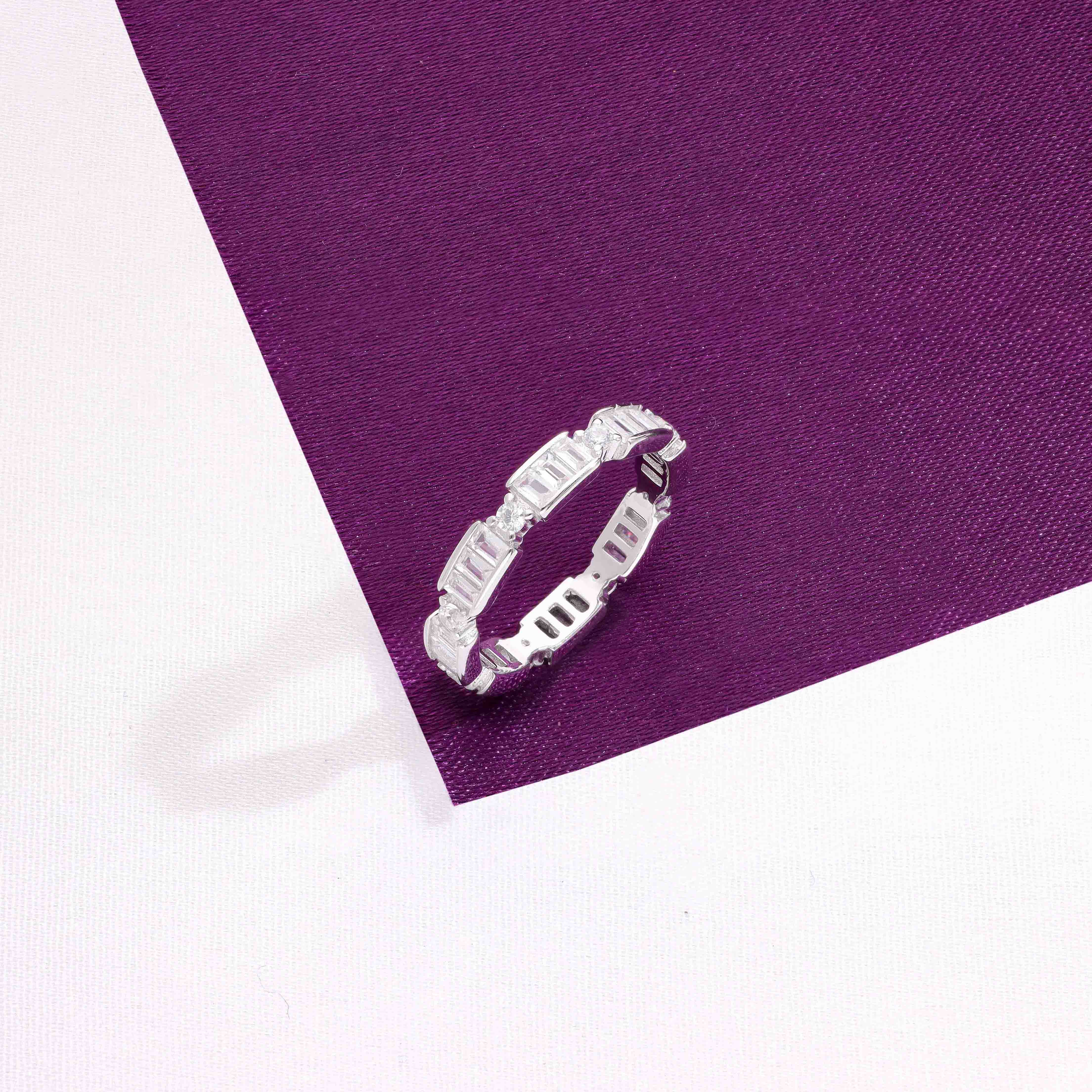 Sterling Silver Baguette Band Ring - Image 3