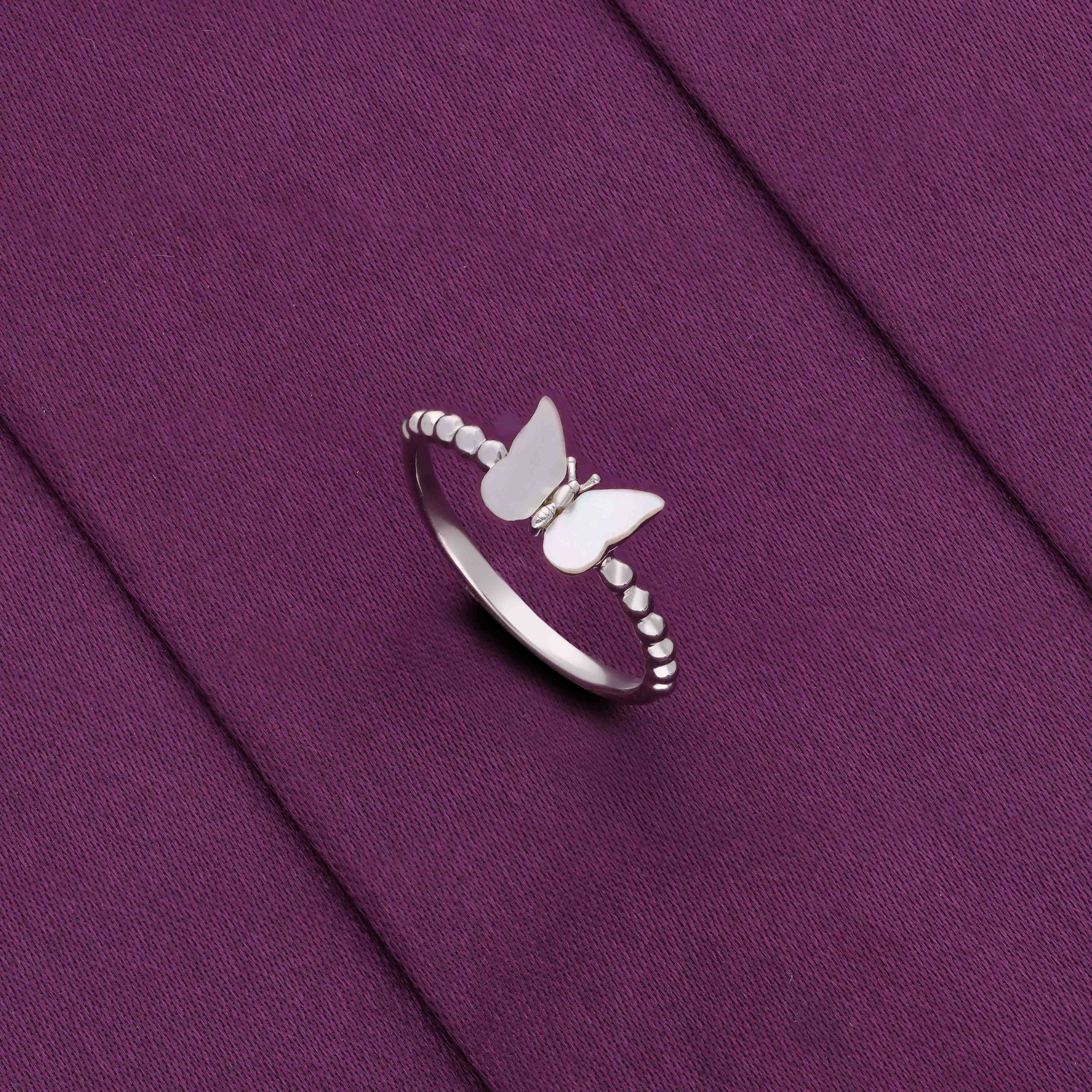 Luna Pearl Butterfly Silver Ring - Image 3
