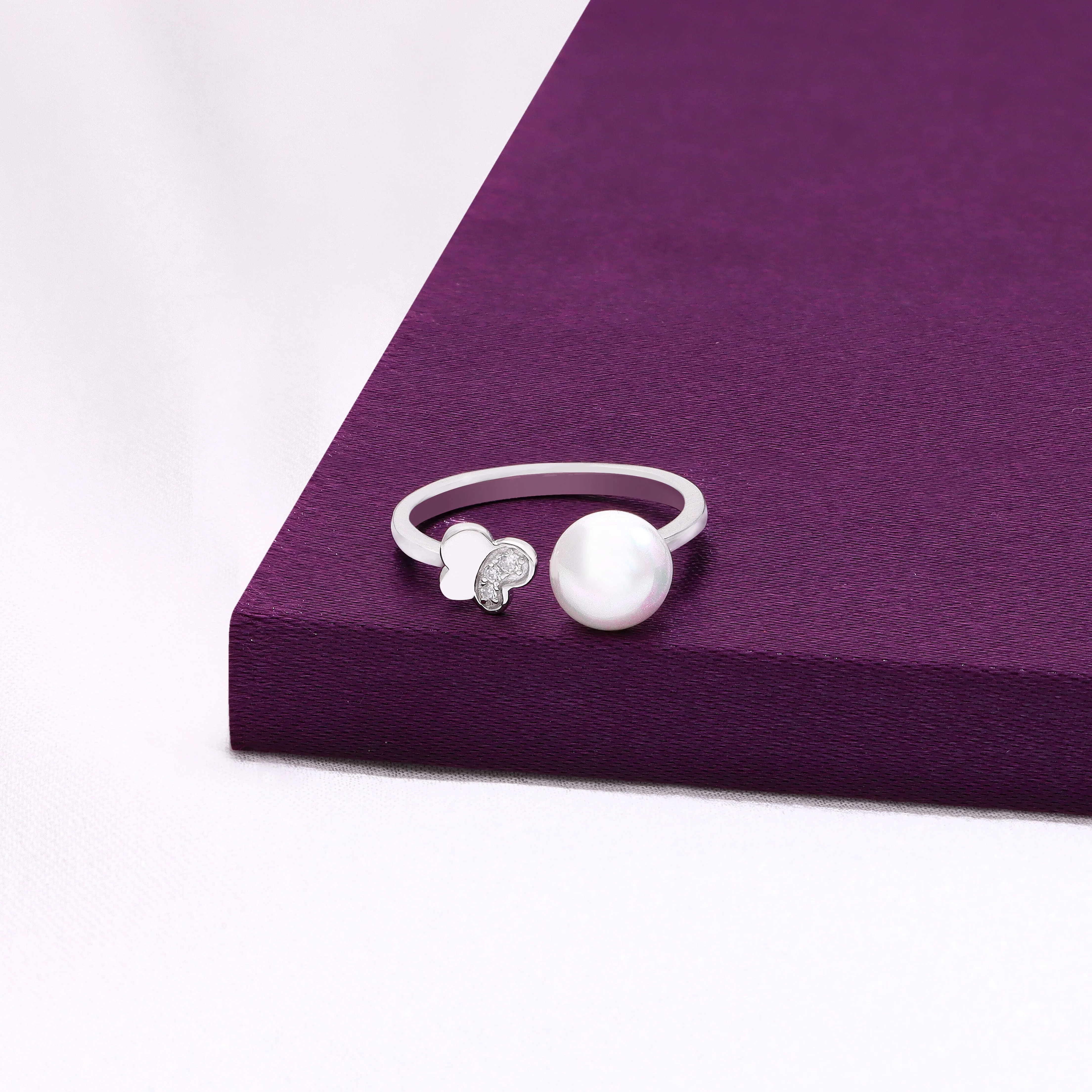 Sterling Silver Pearl & Butterfly Adjustable Ring - Image 2