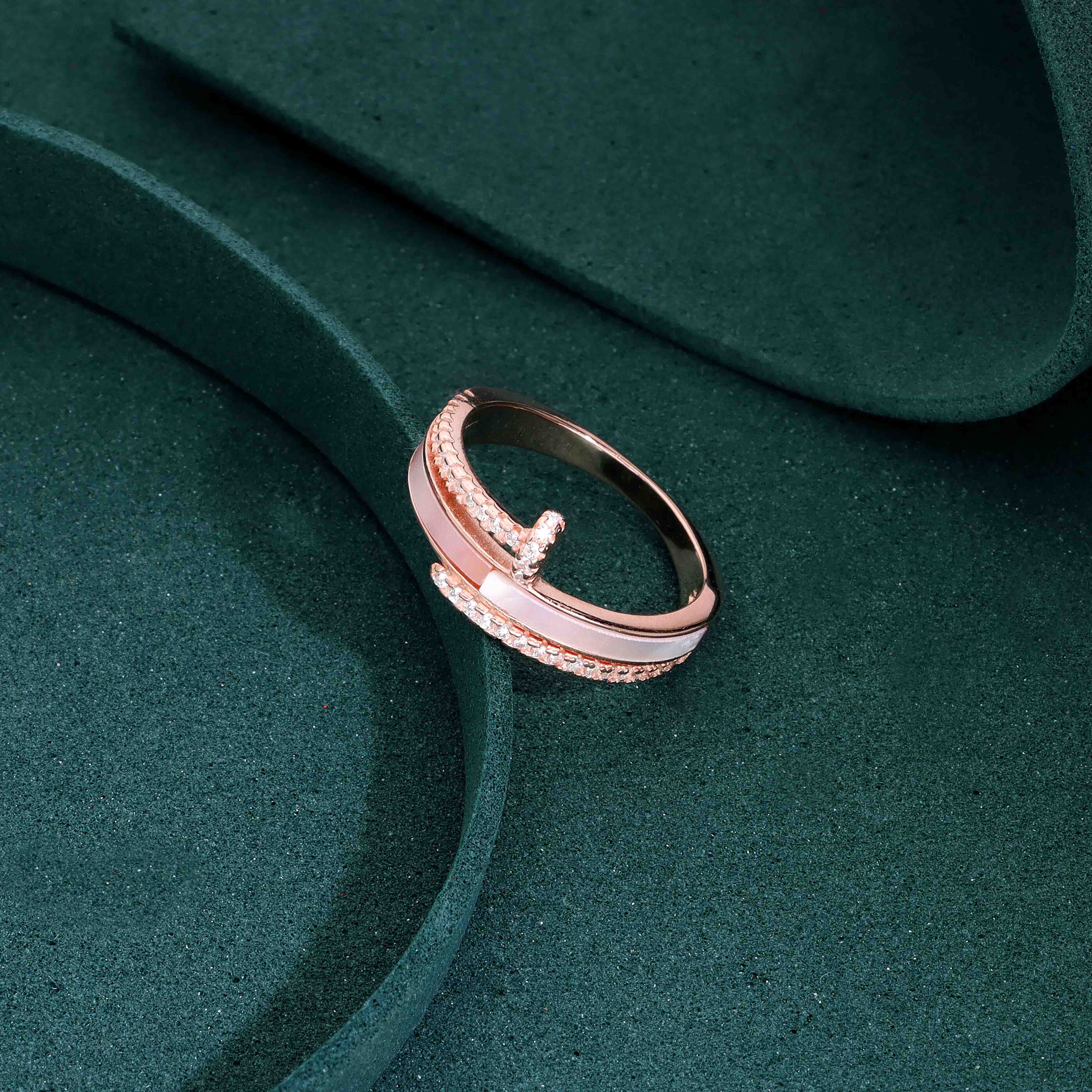 Modern Split Band Silver Ring - Image 2