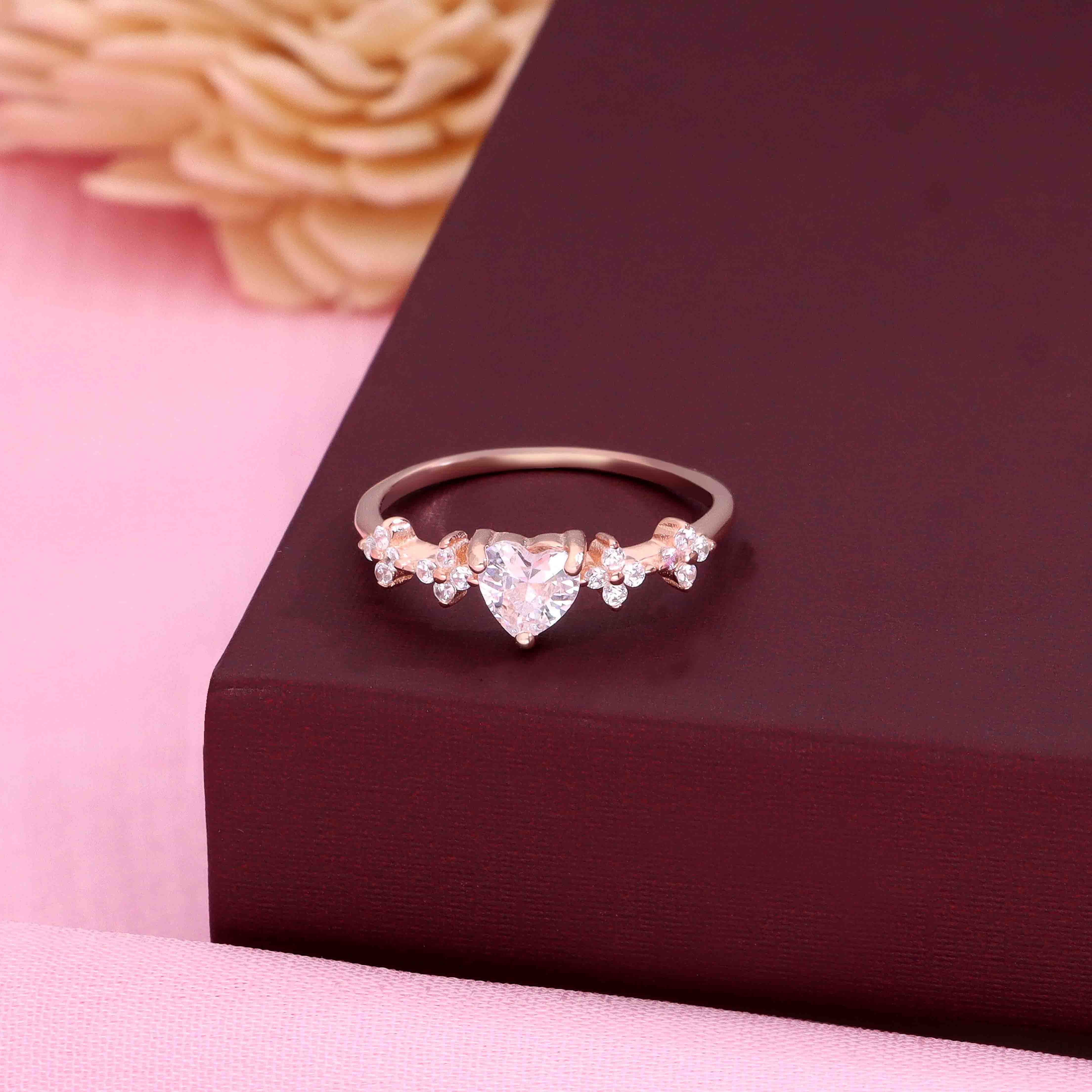 Minimalist Silver Classic Heart Ring - Image 2