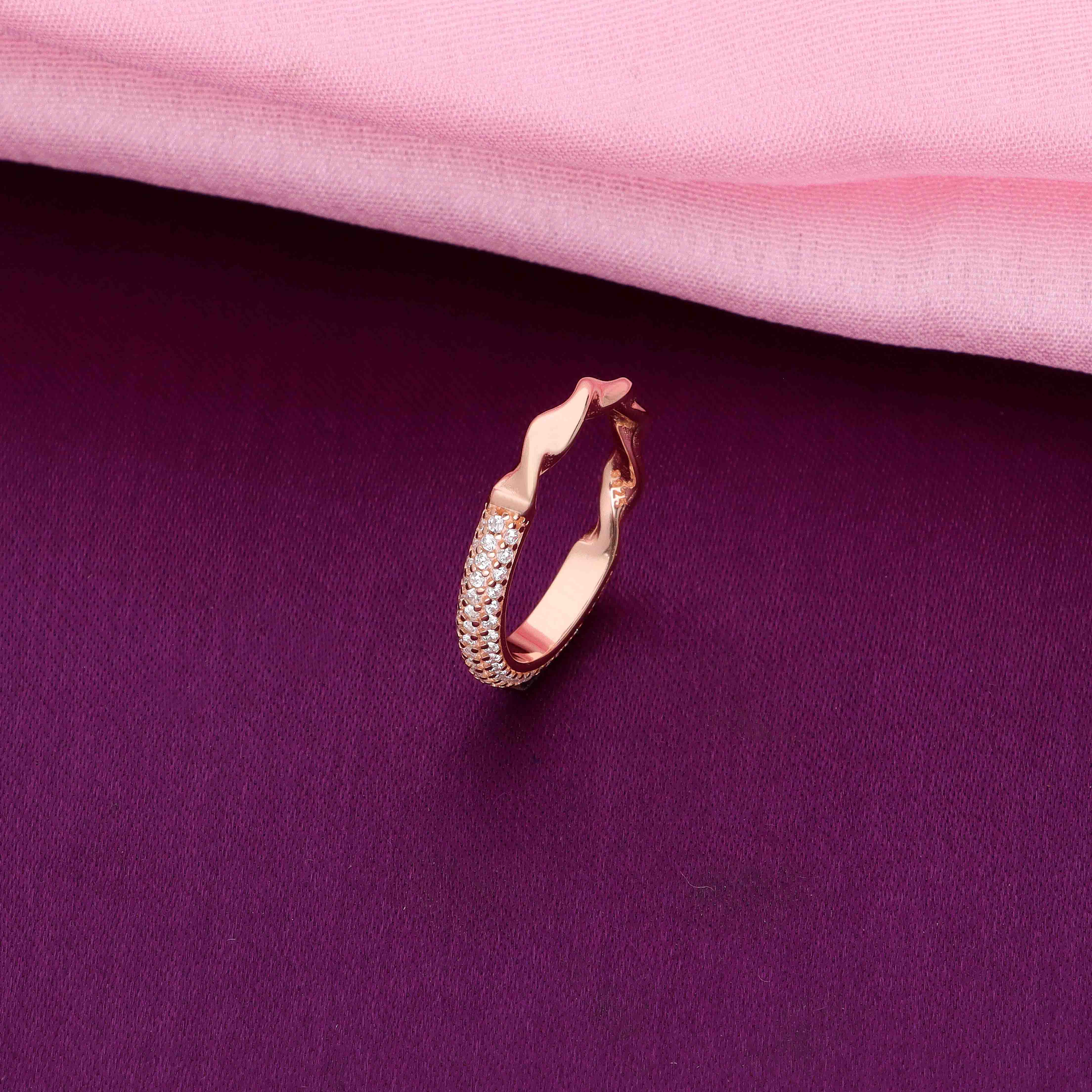 Eternal Crested Shine Silver Ring - Image 2