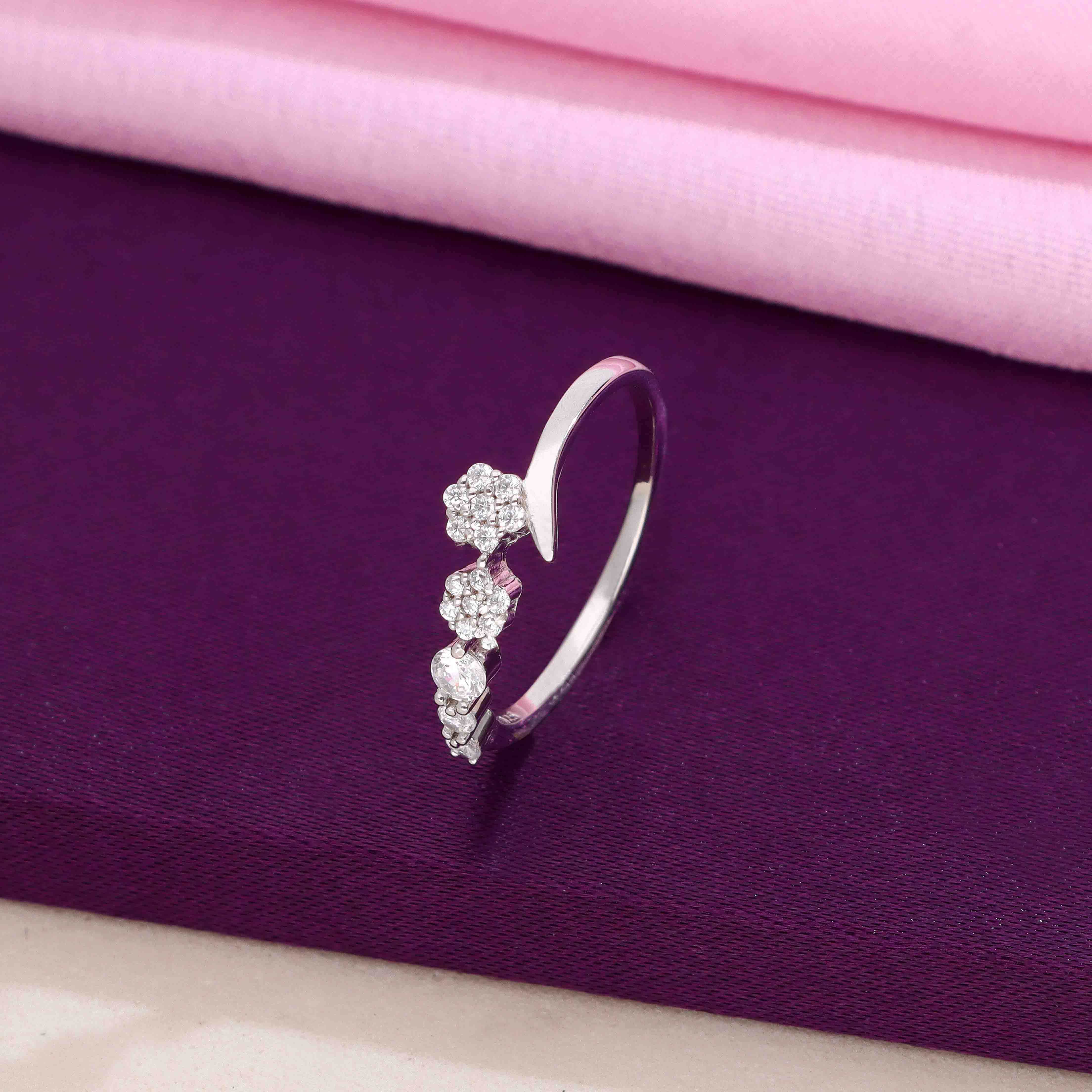 Simple Elegance Cluster Floral Silver Ring - Image 3