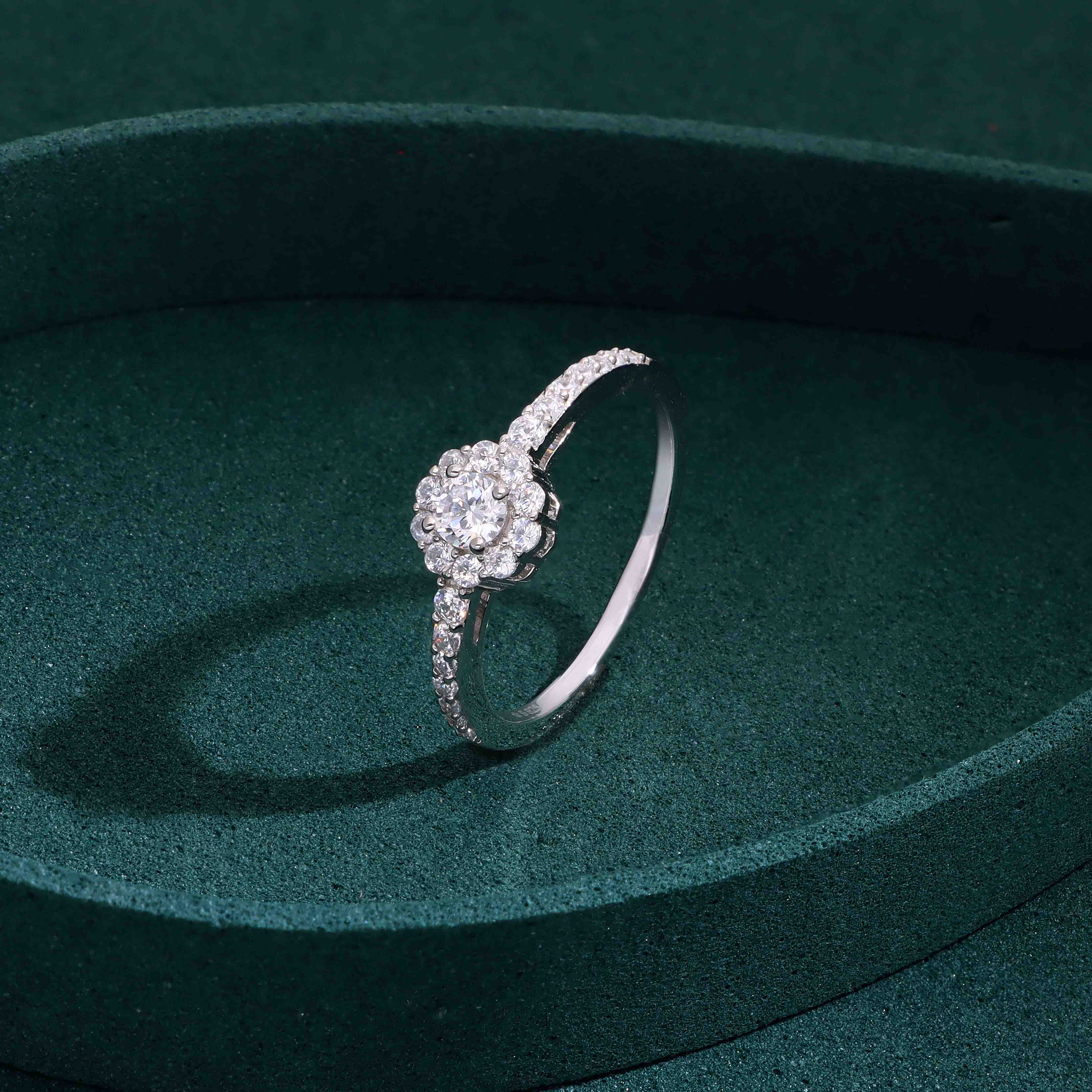 Round Brilliant Solitaire Silver Ring - Image 3