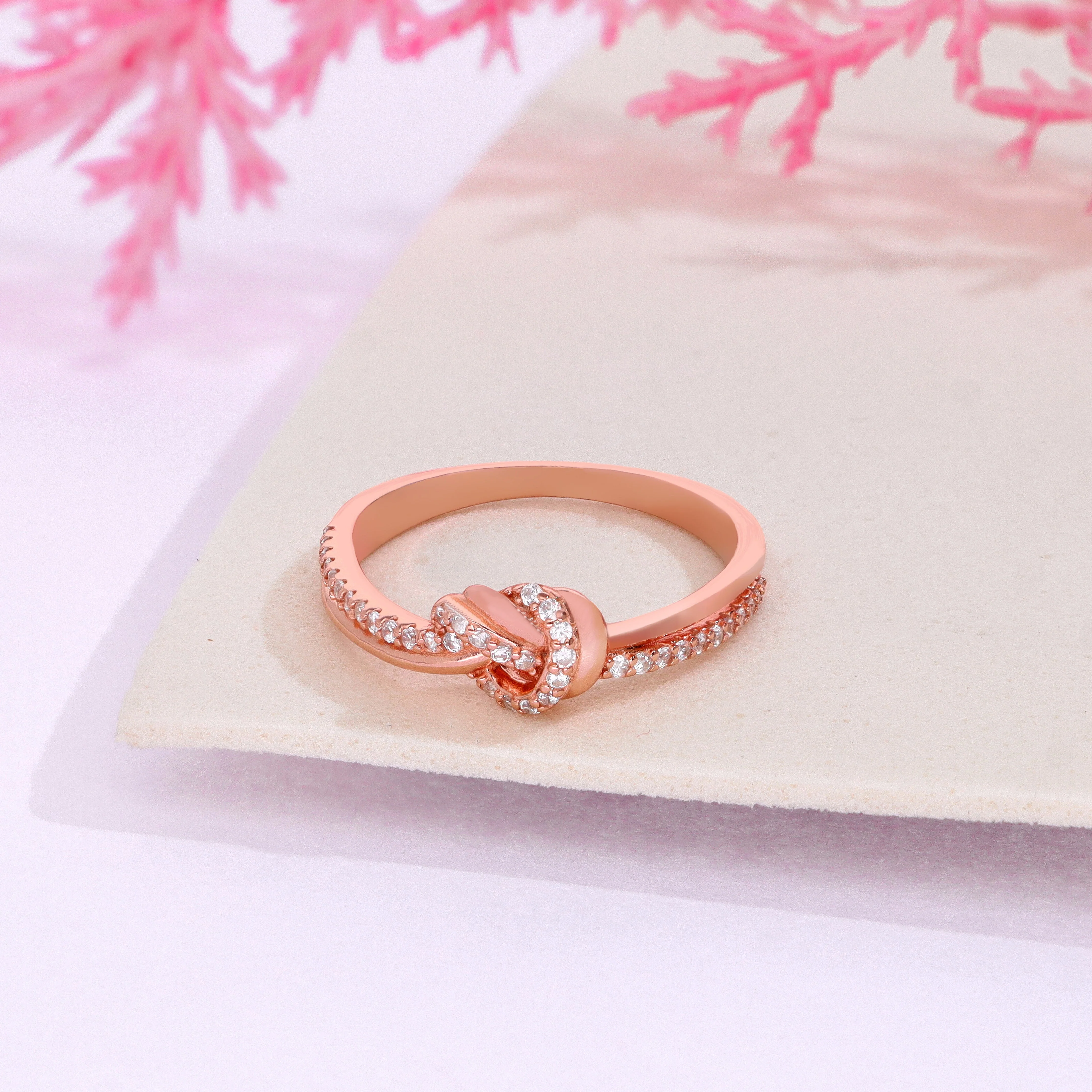 Sparkling Royal Heart Knot Silver Ring - Image 2