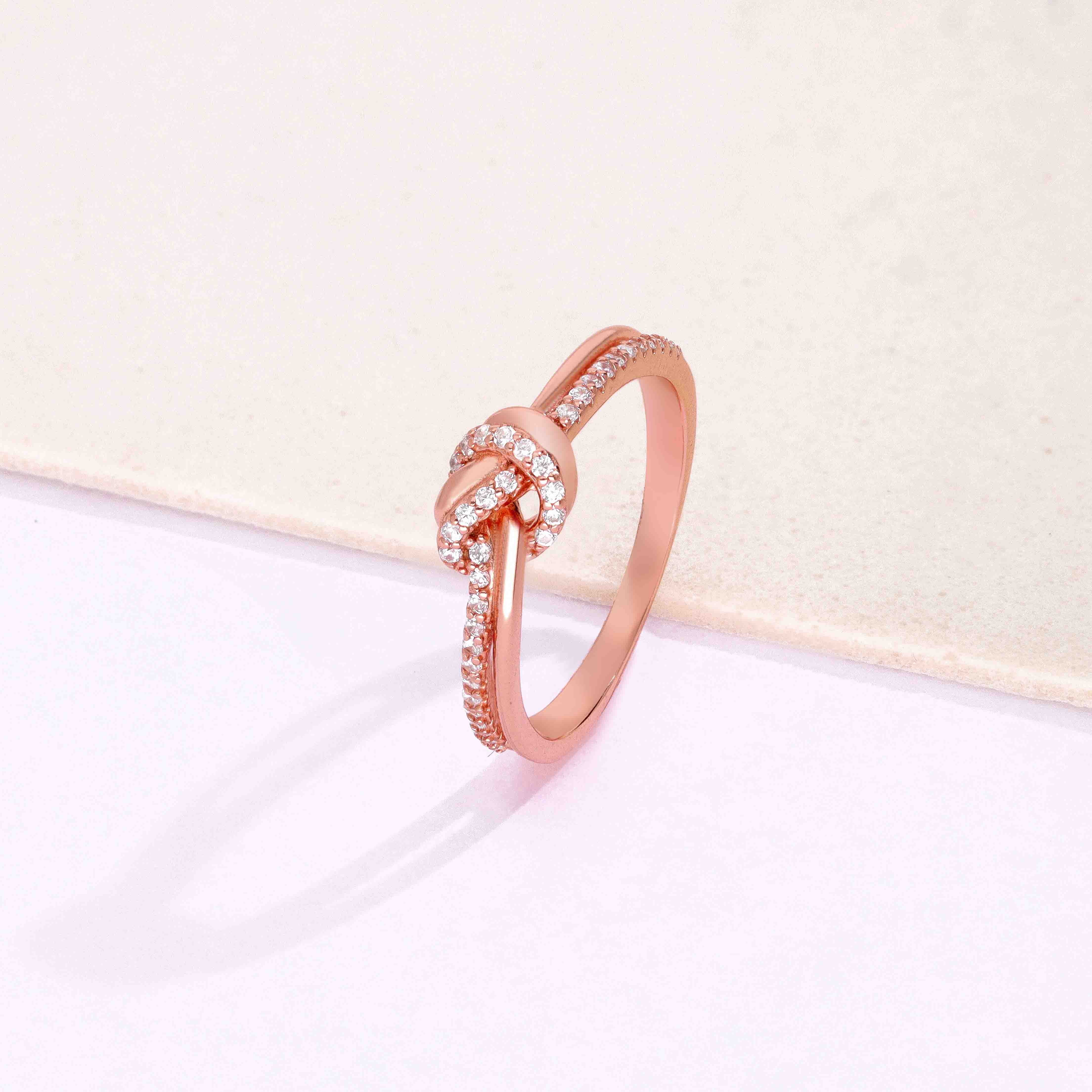 Sparkling Royal Heart Knot Silver Ring - Image 4