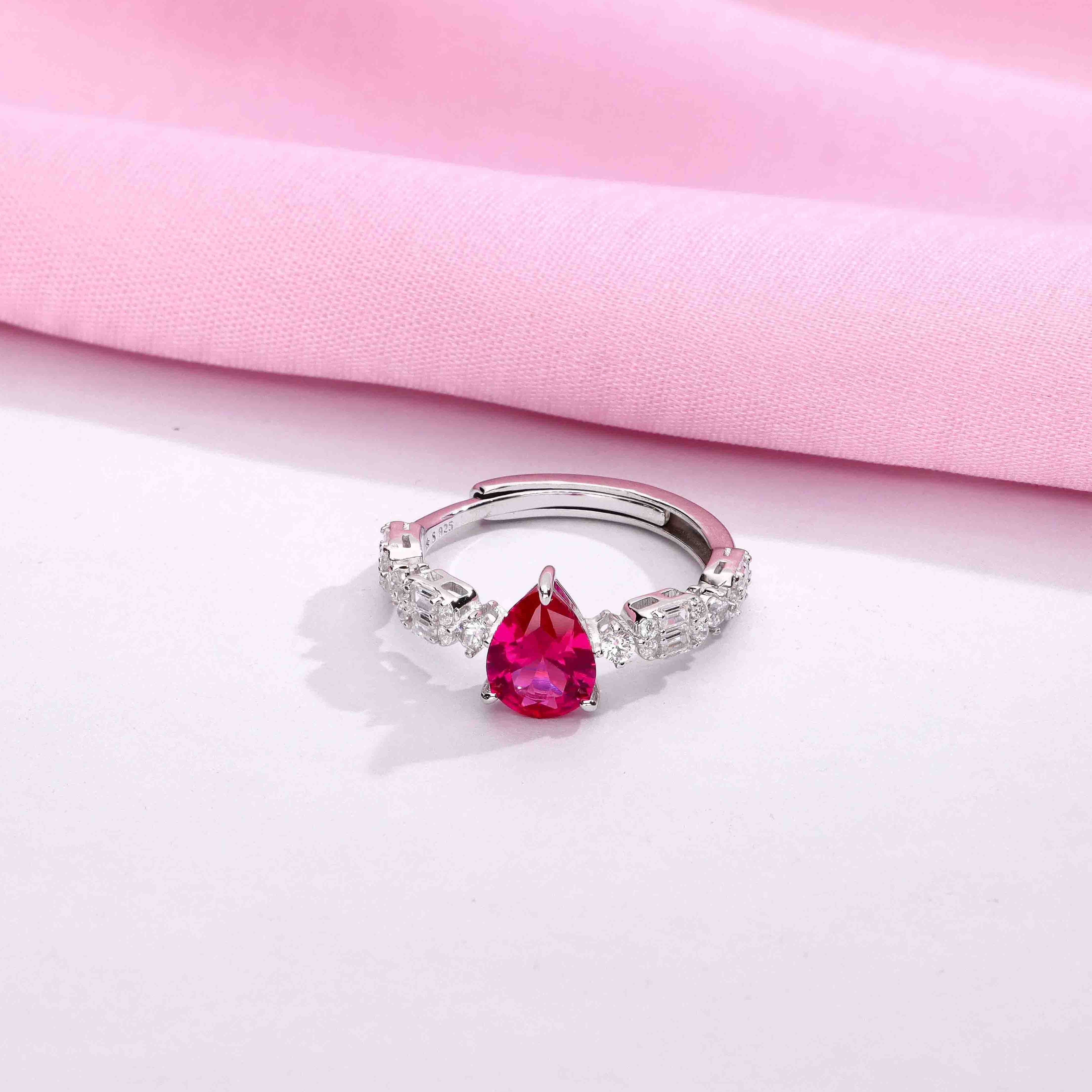 Tear Drop Silver Solitaire Ring - Image 3
