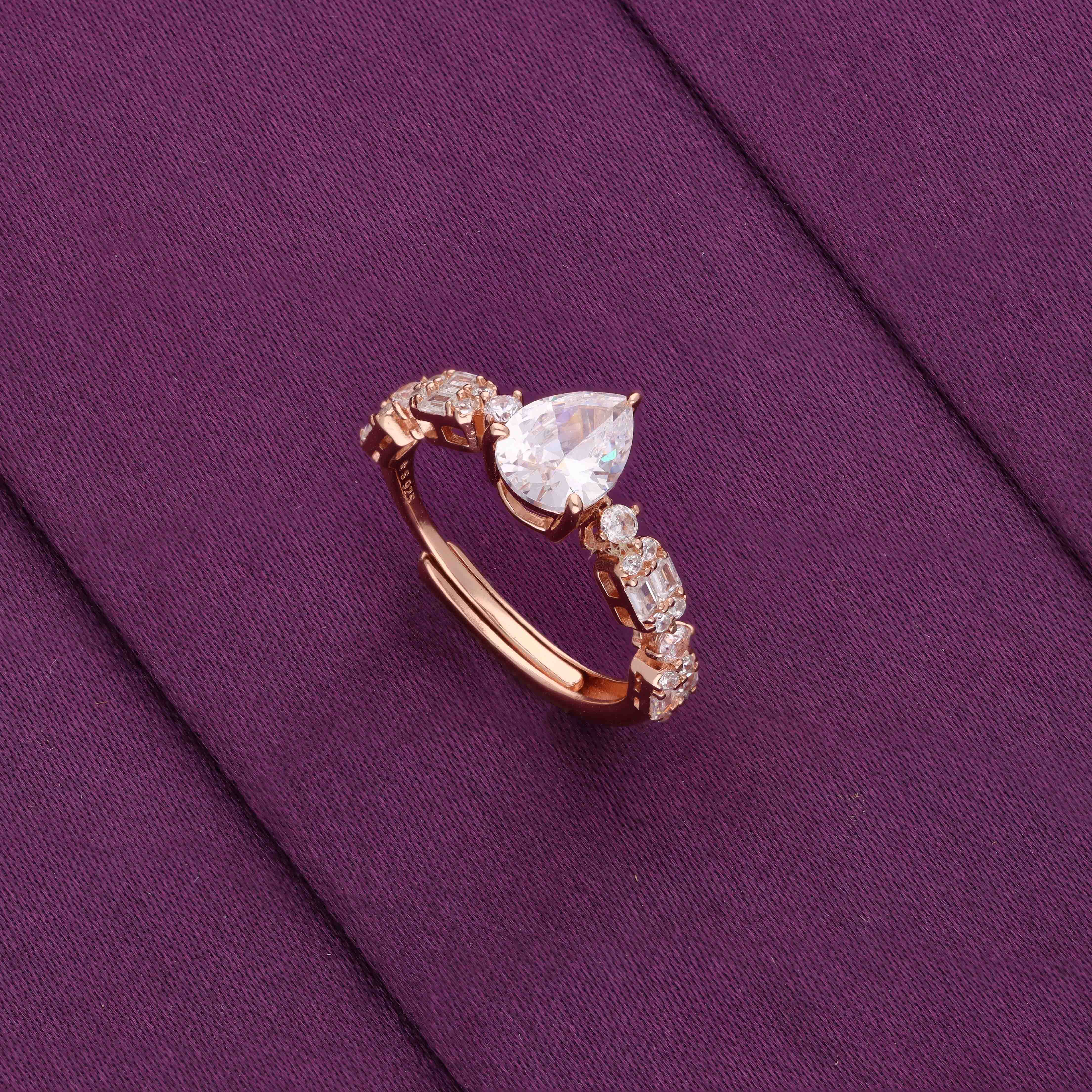 Tear Drop Silver Solitaire Ring - Image 6